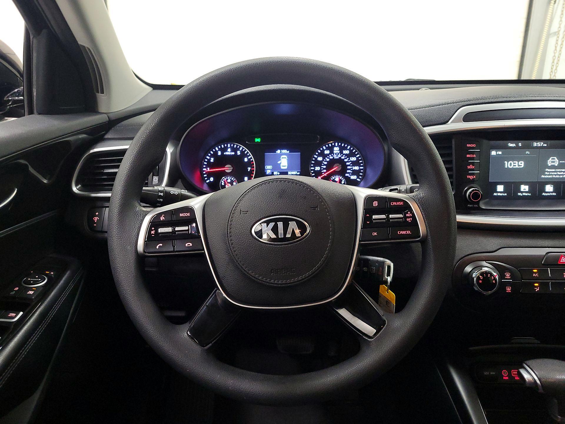 Thumbnail: 2019 Kia Sorento - 10