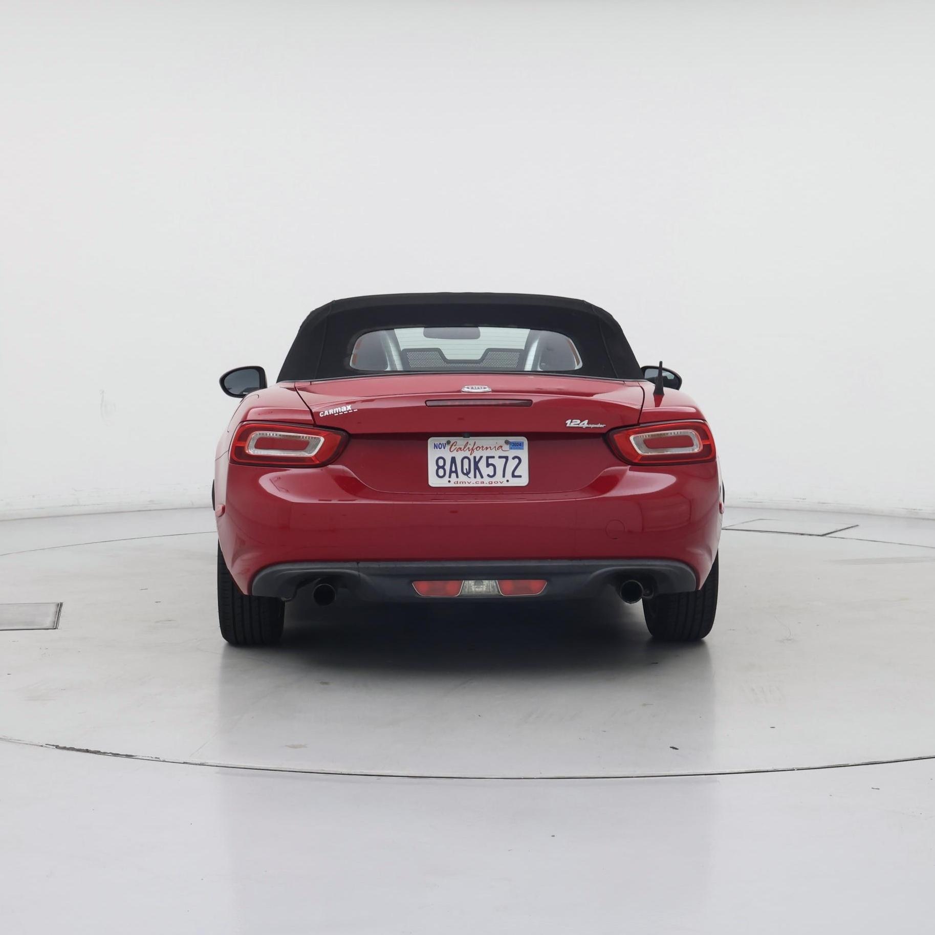 Thumbnail: 2017 Fiat 124 Spider - 6