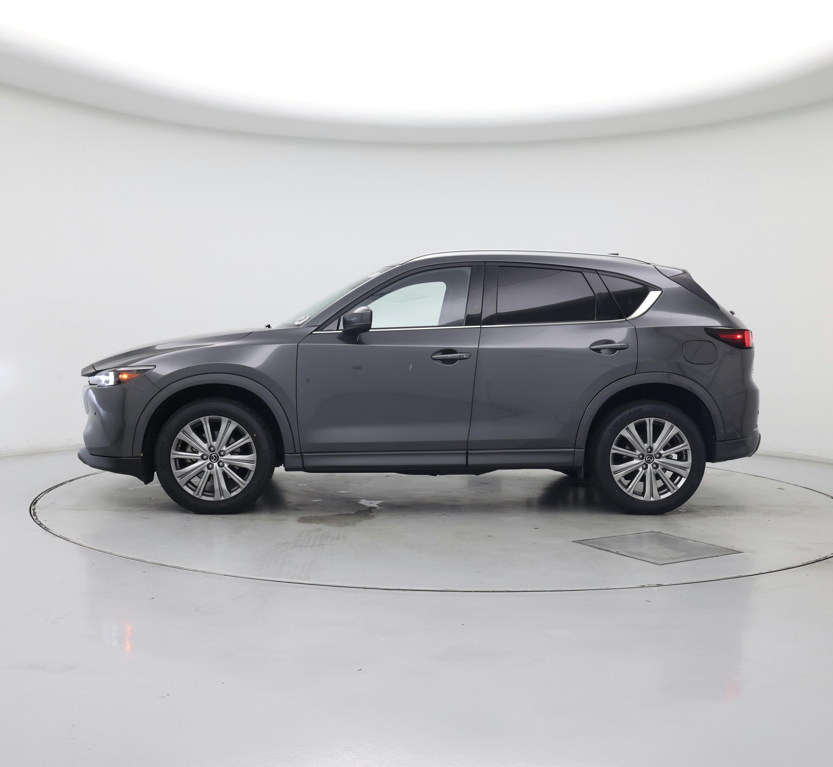 Thumbnail: 2022 Mazda CX-5 - 3