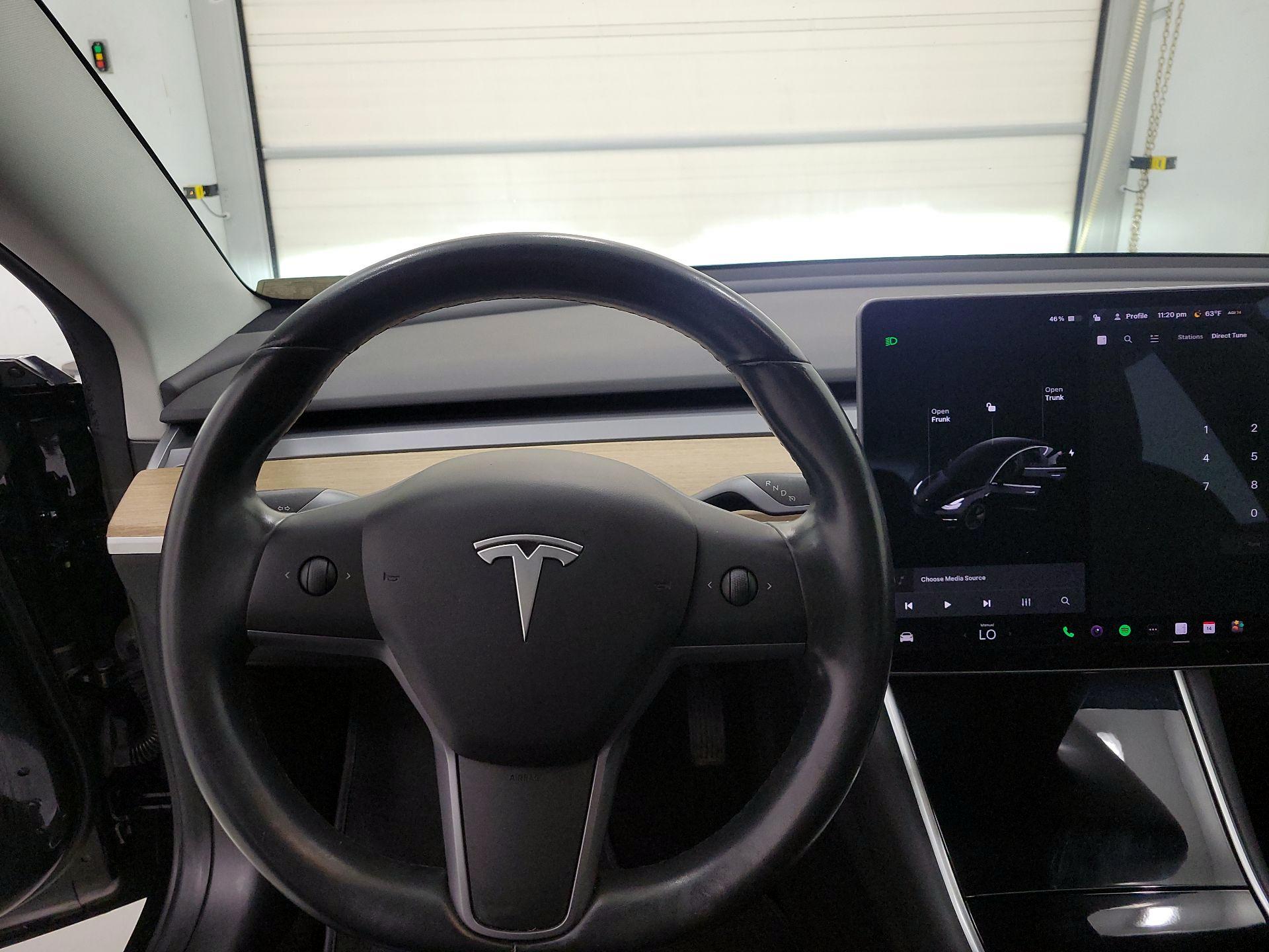 Thumbnail: 2019 Tesla Model 3 - 10