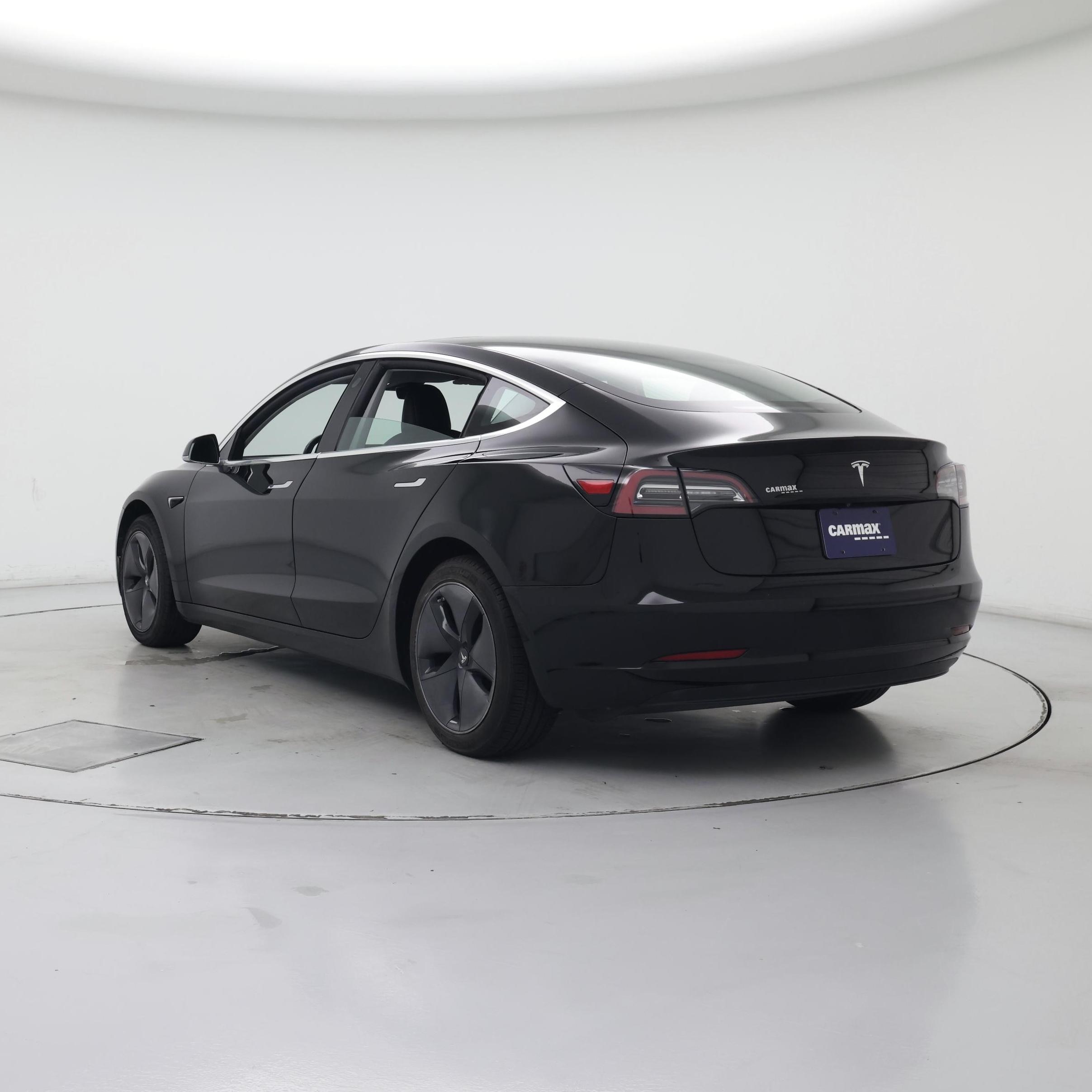 Thumbnail: 2019 Tesla Model 3 - 2