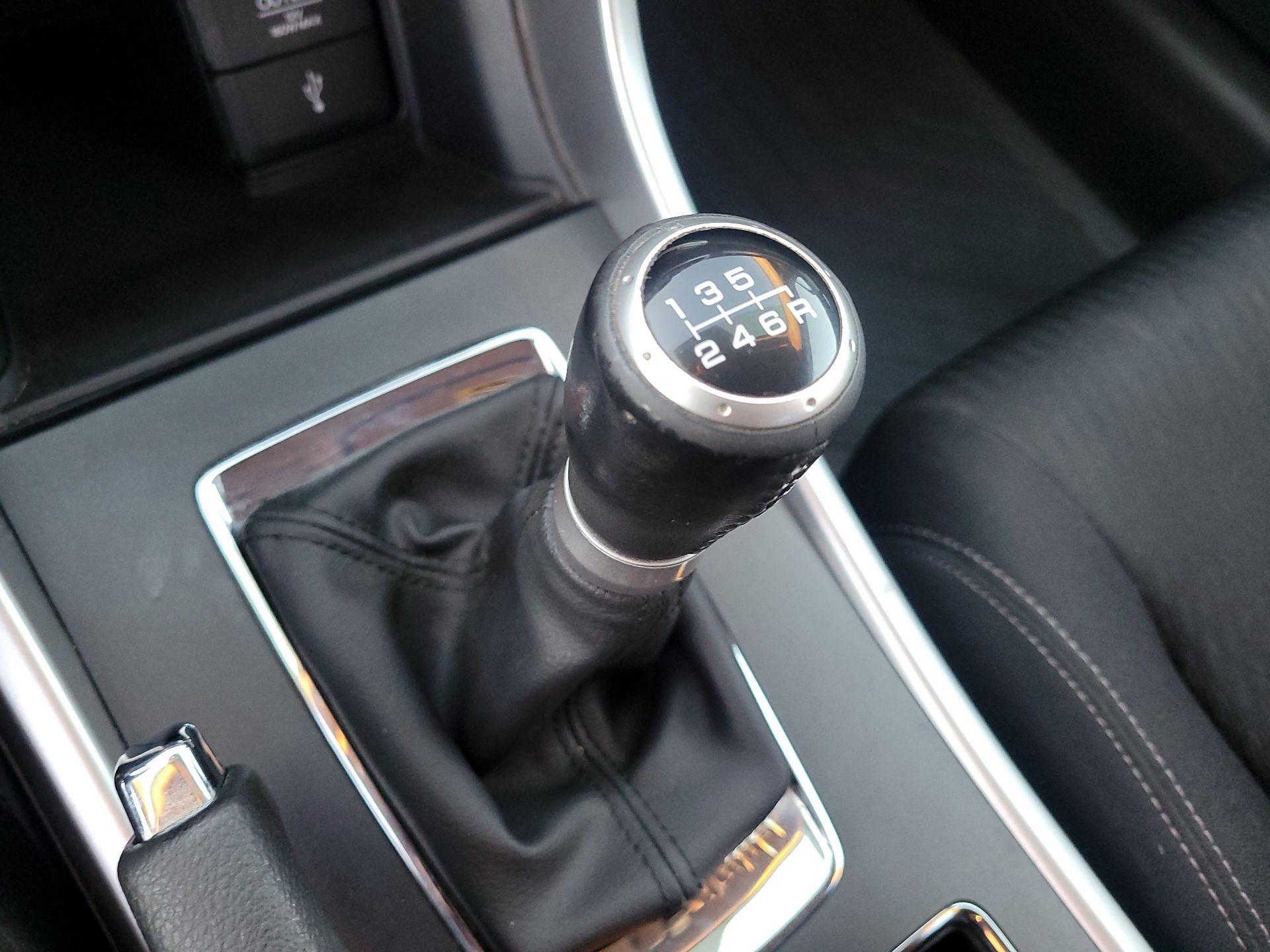 Thumbnail: 2014 Honda Accord - 17