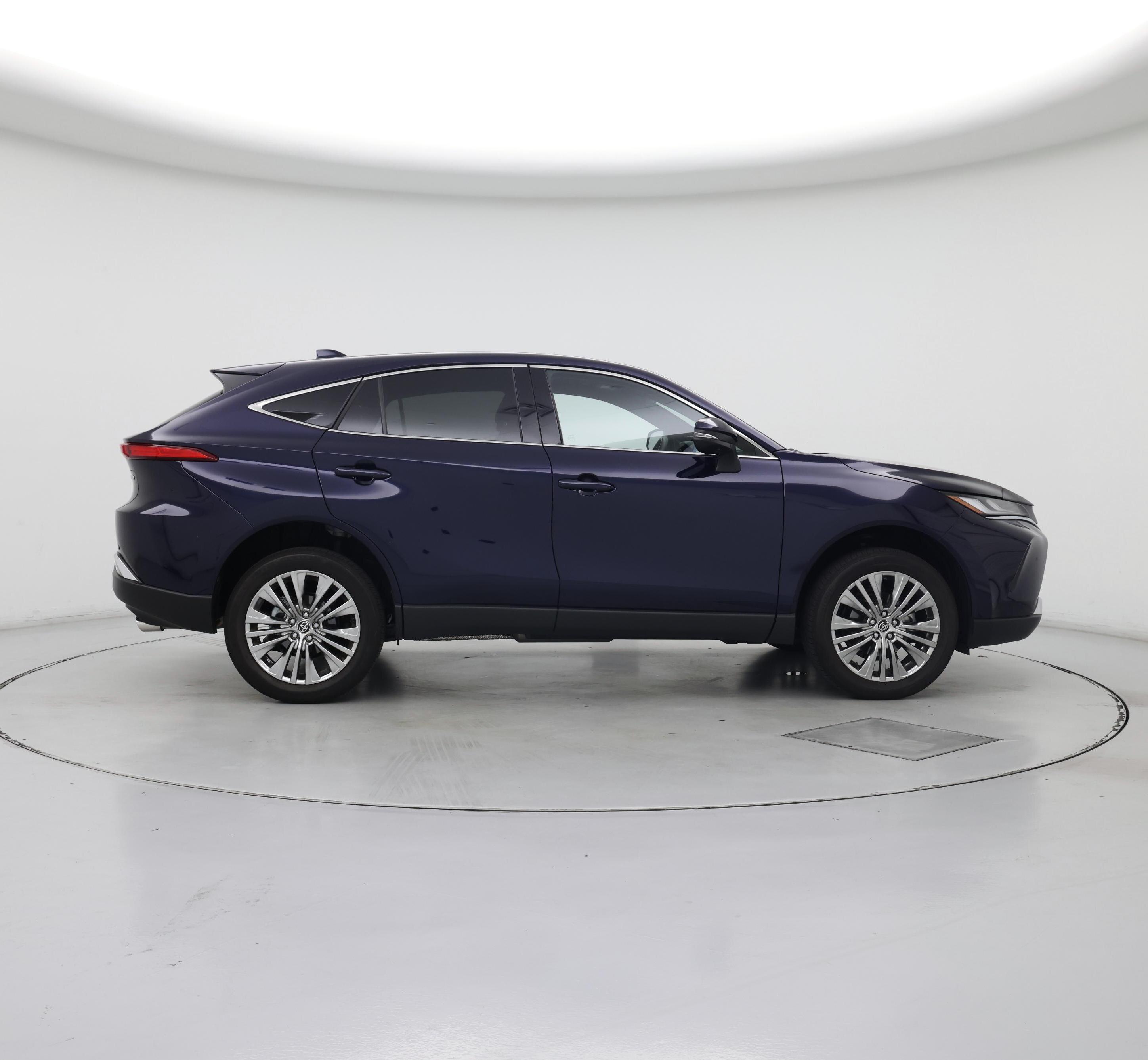 Thumbnail: 2024 Toyota Venza - 7