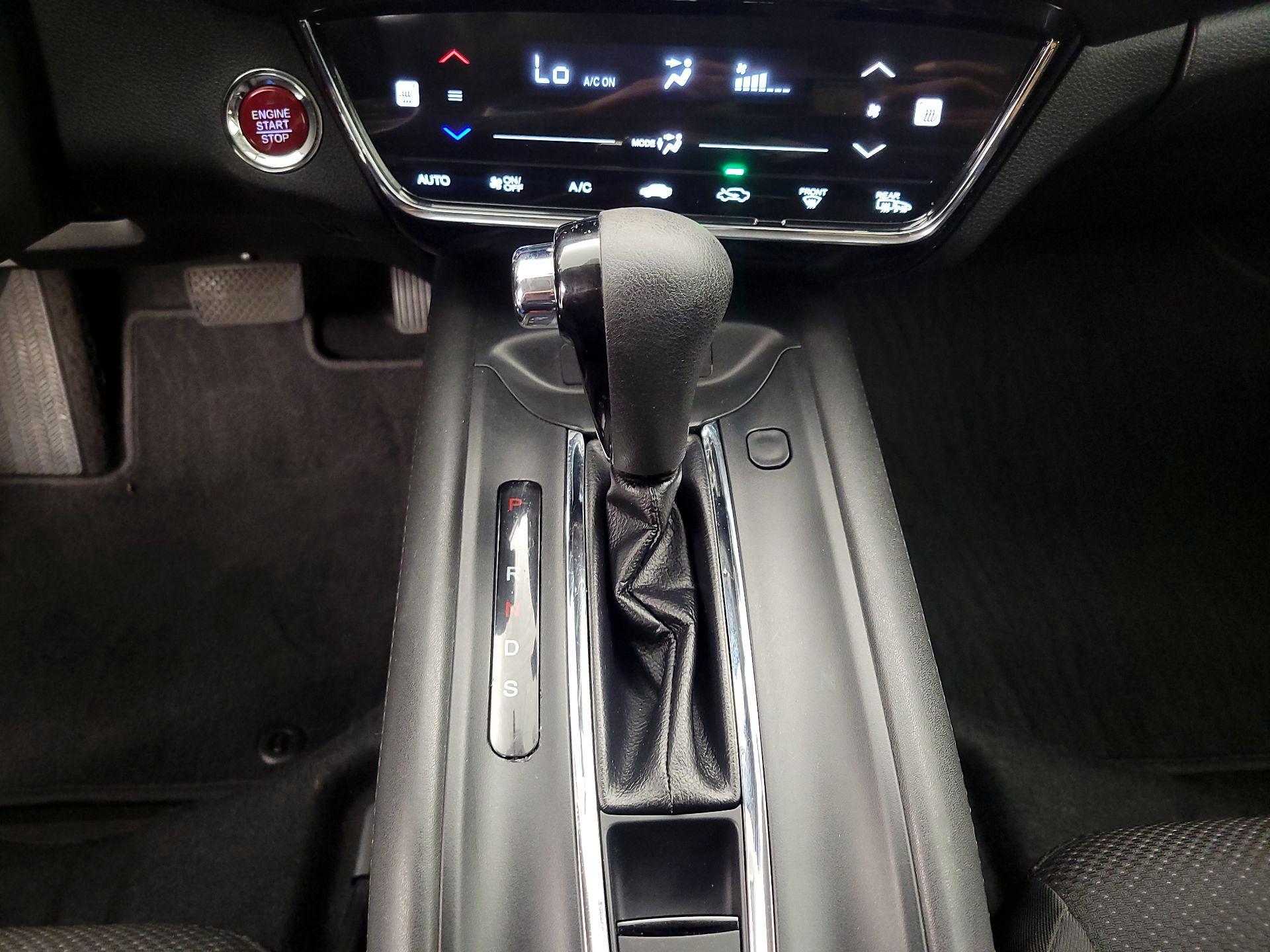 Thumbnail: 2017 Honda HR-V - 17