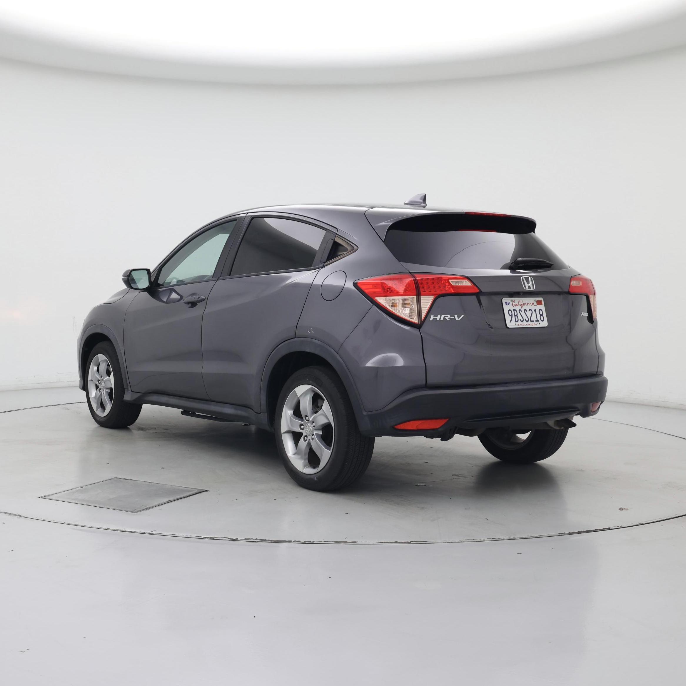 Thumbnail: 2017 Honda HR-V - 2