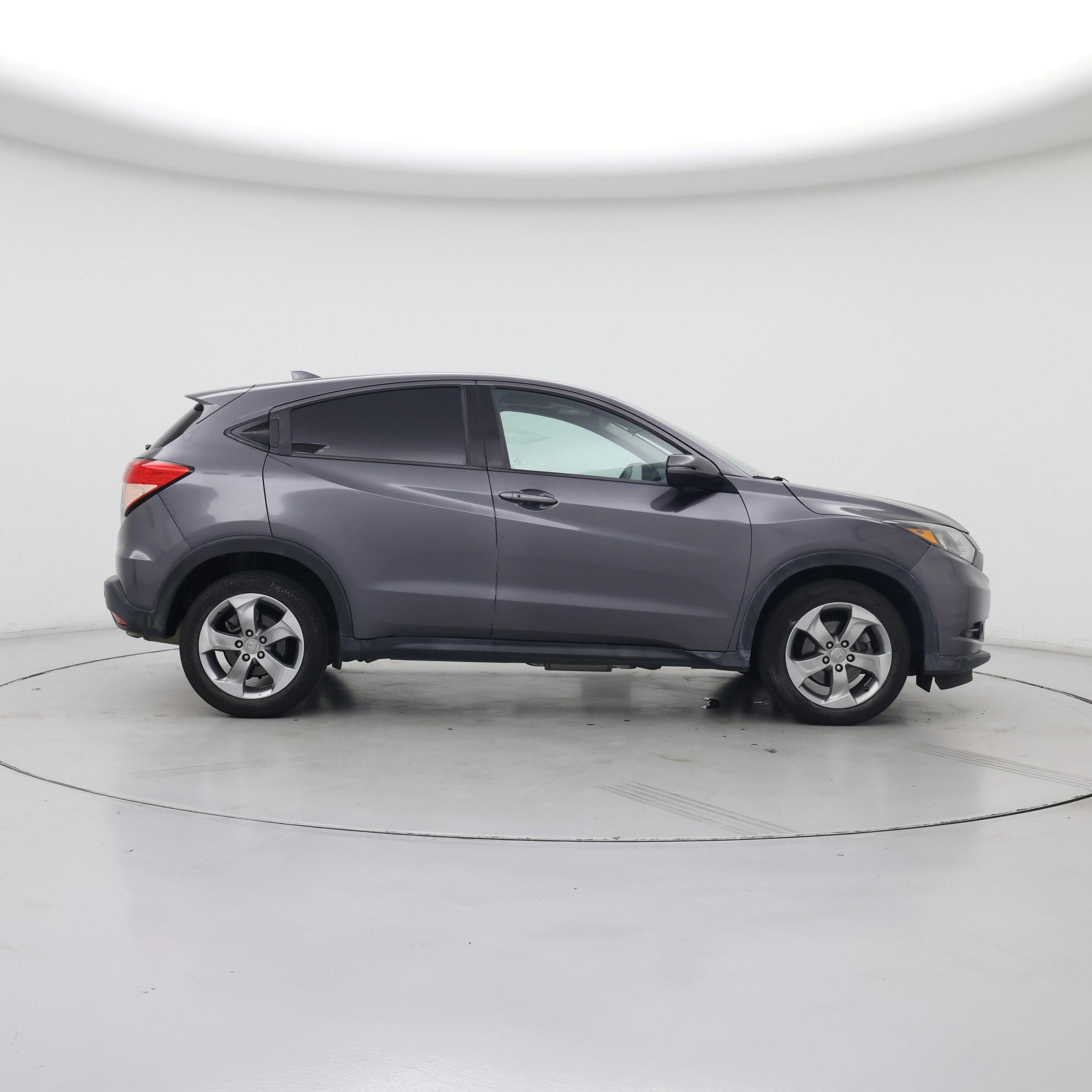 Thumbnail: 2017 Honda HR-V - 7