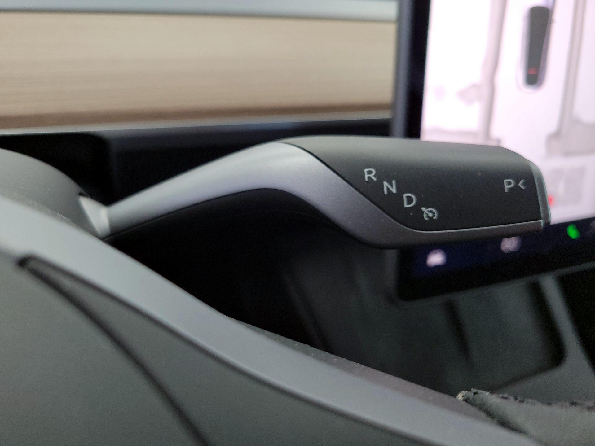 Thumbnail: 2025 Tesla Model Y - 17