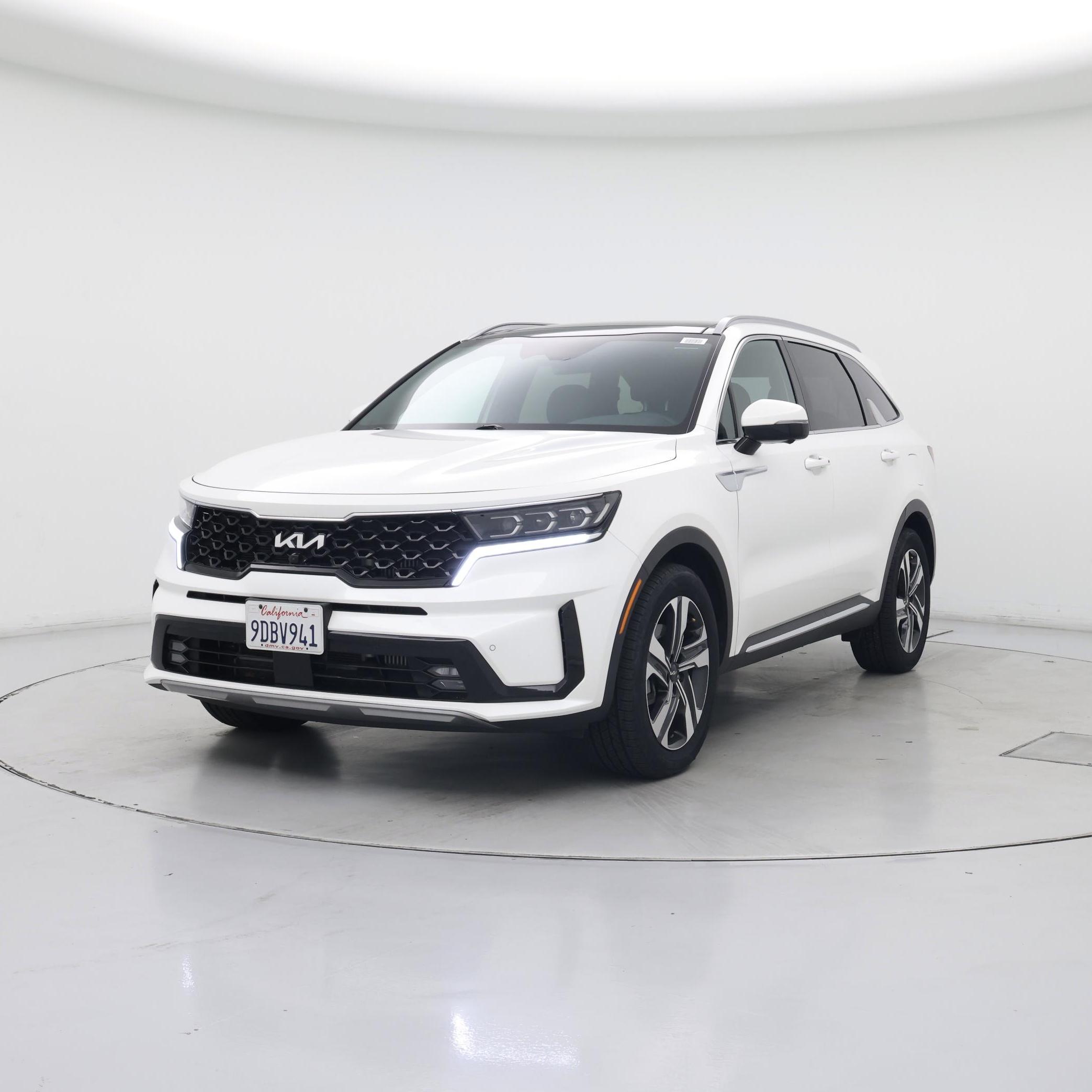 Thumbnail: 2023 Kia Sorento - 4