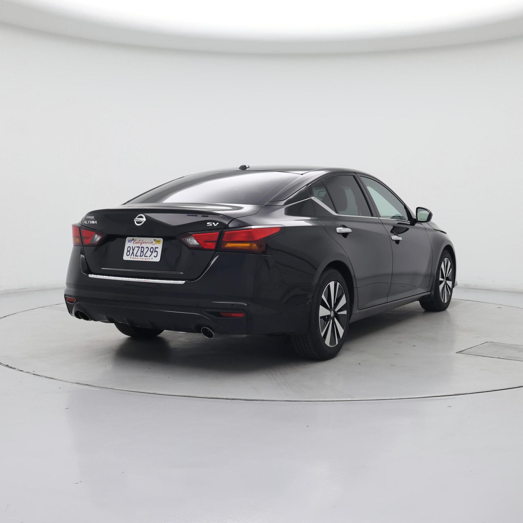 Thumbnail: 2020 Nissan Altima - 8