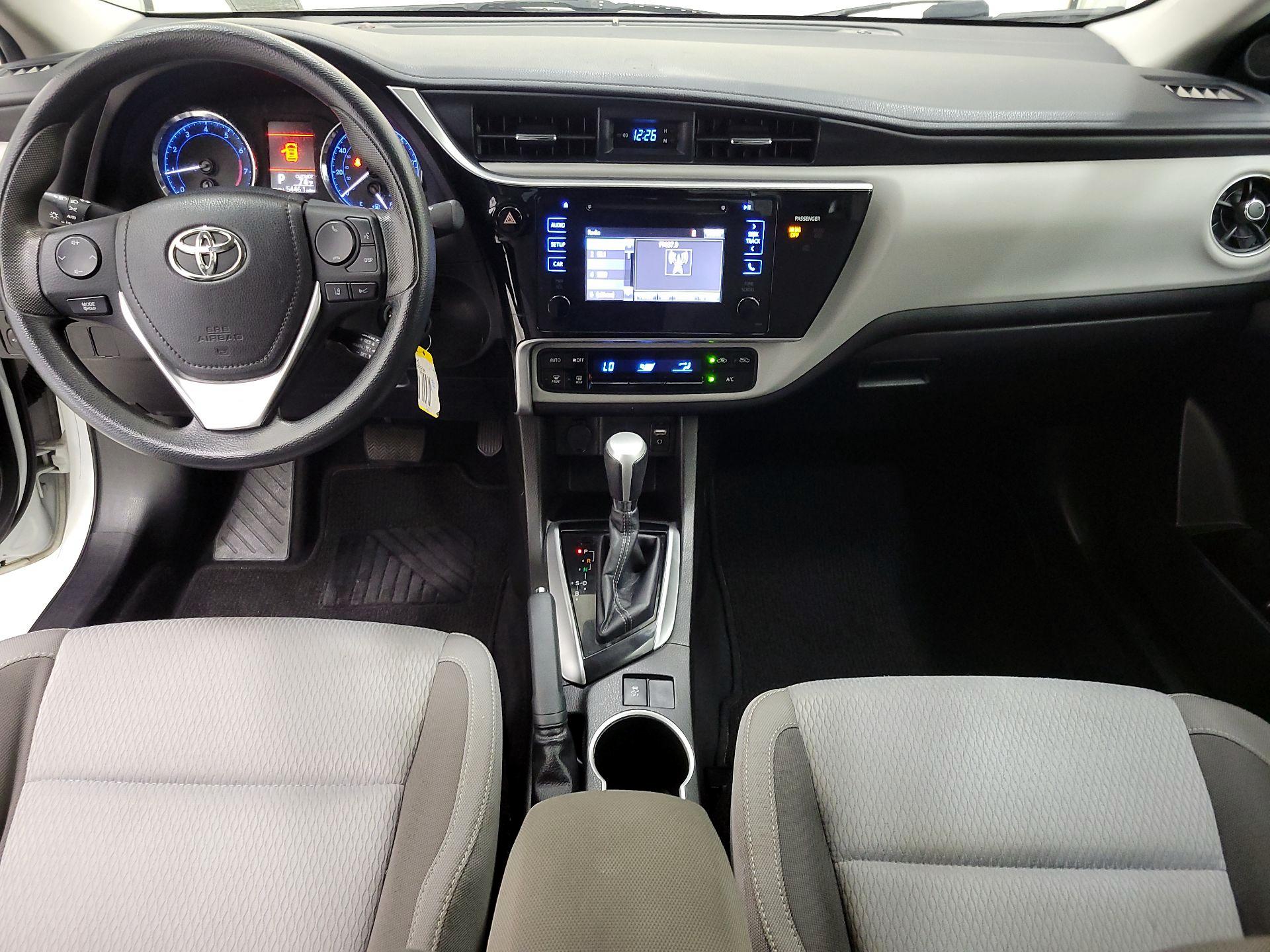 Thumbnail: 2017 Toyota Corolla - 9