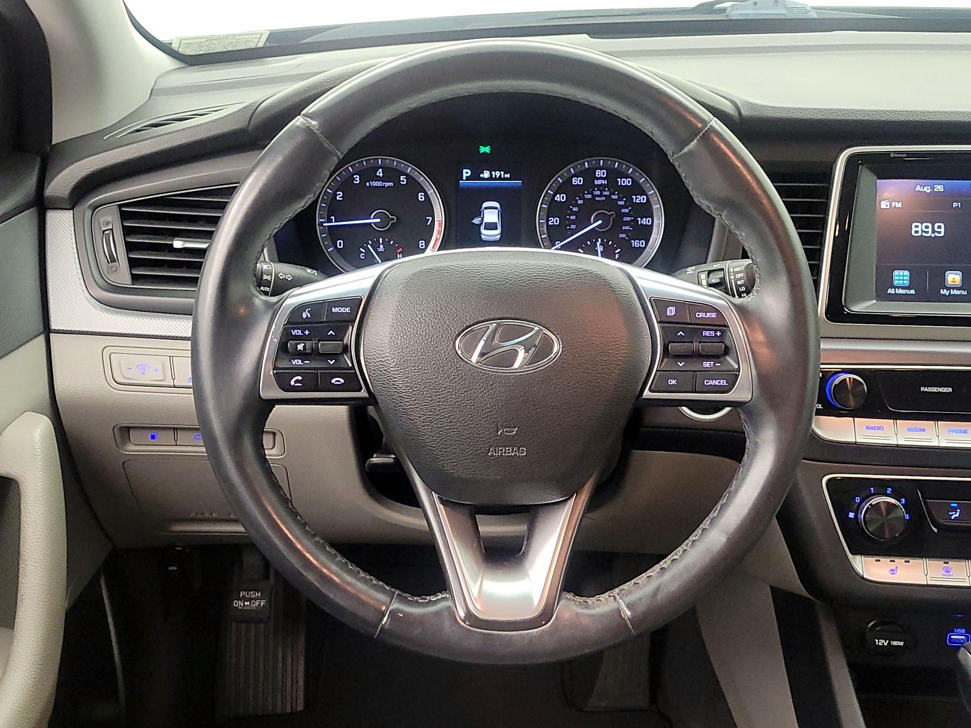 Thumbnail: 2018 Hyundai Sonata - 10