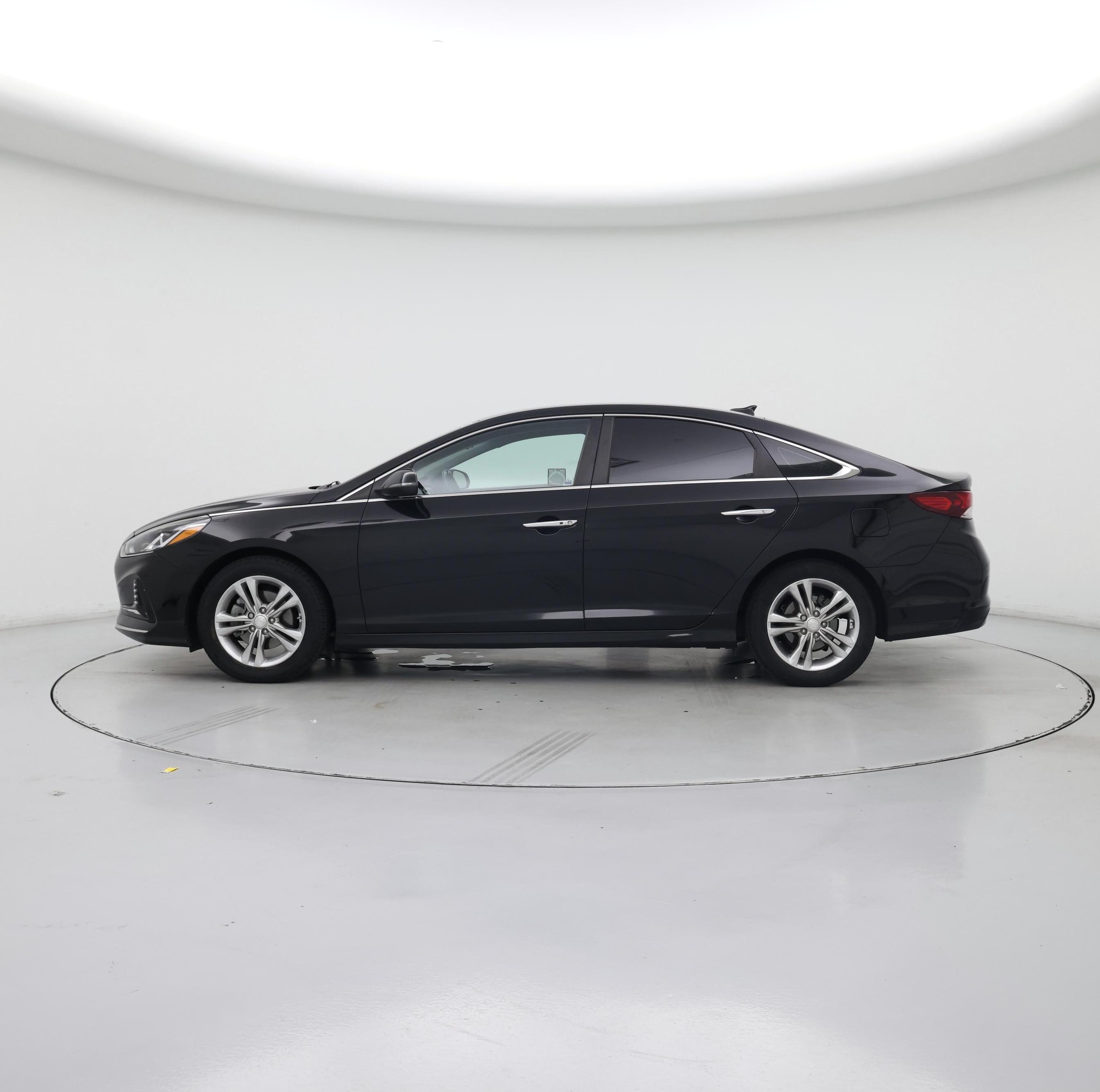 Thumbnail: 2018 Hyundai Sonata - 3