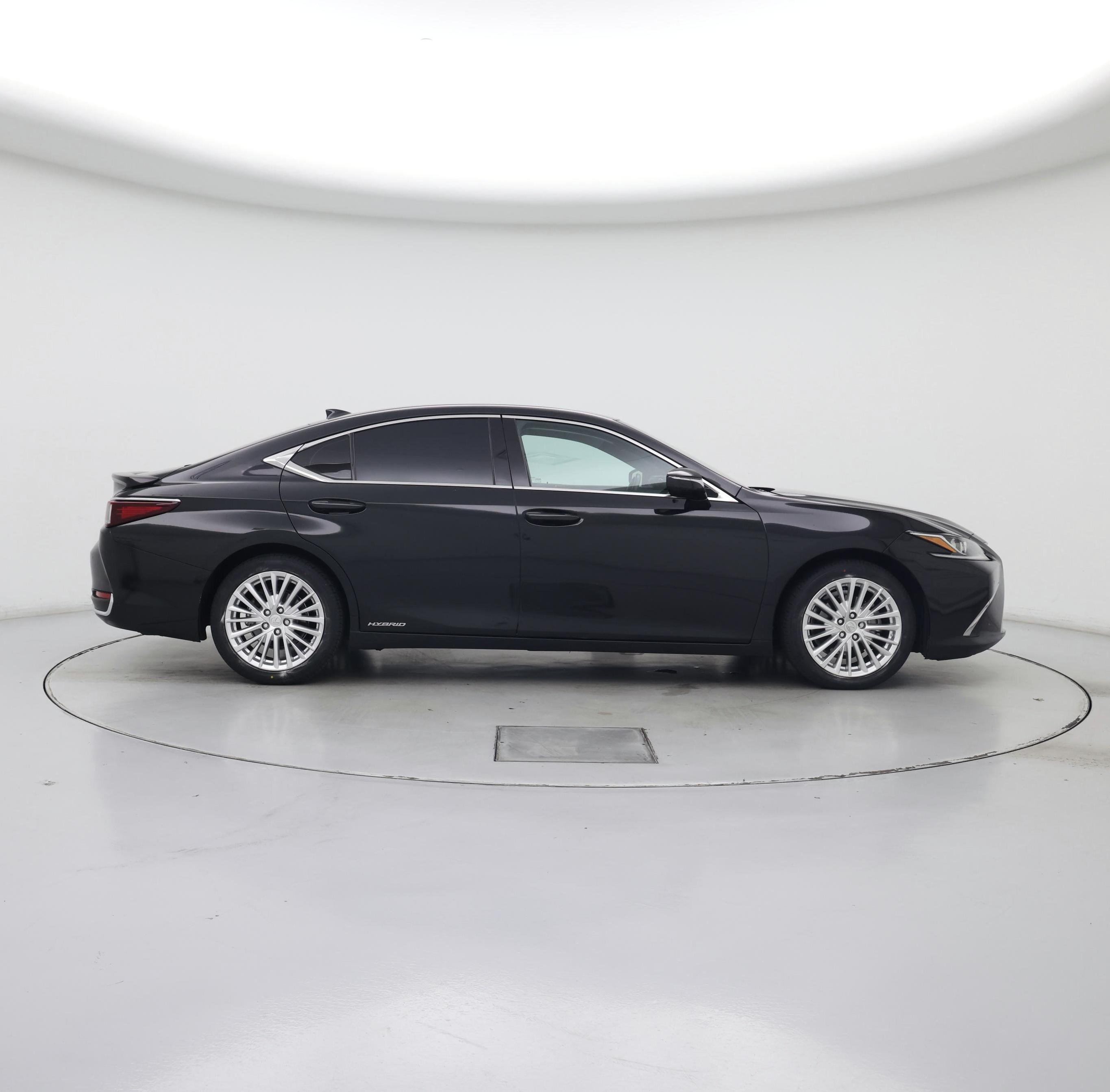 Thumbnail: 2022 Lexus ES - 7
