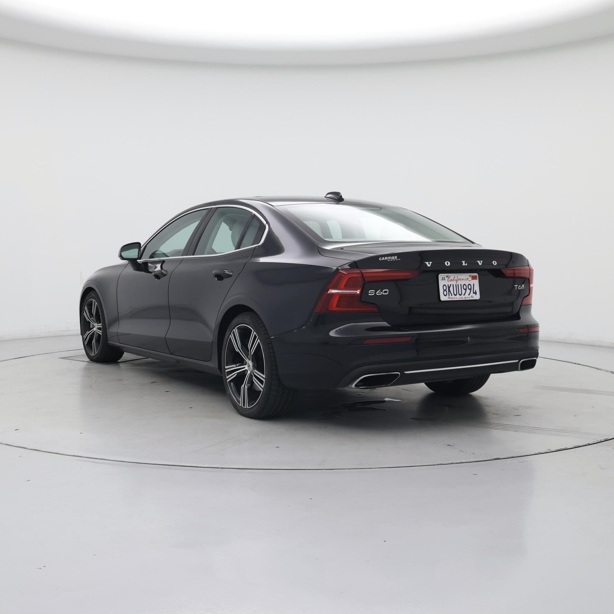 Thumbnail: 2019 Volvo S60 - 2