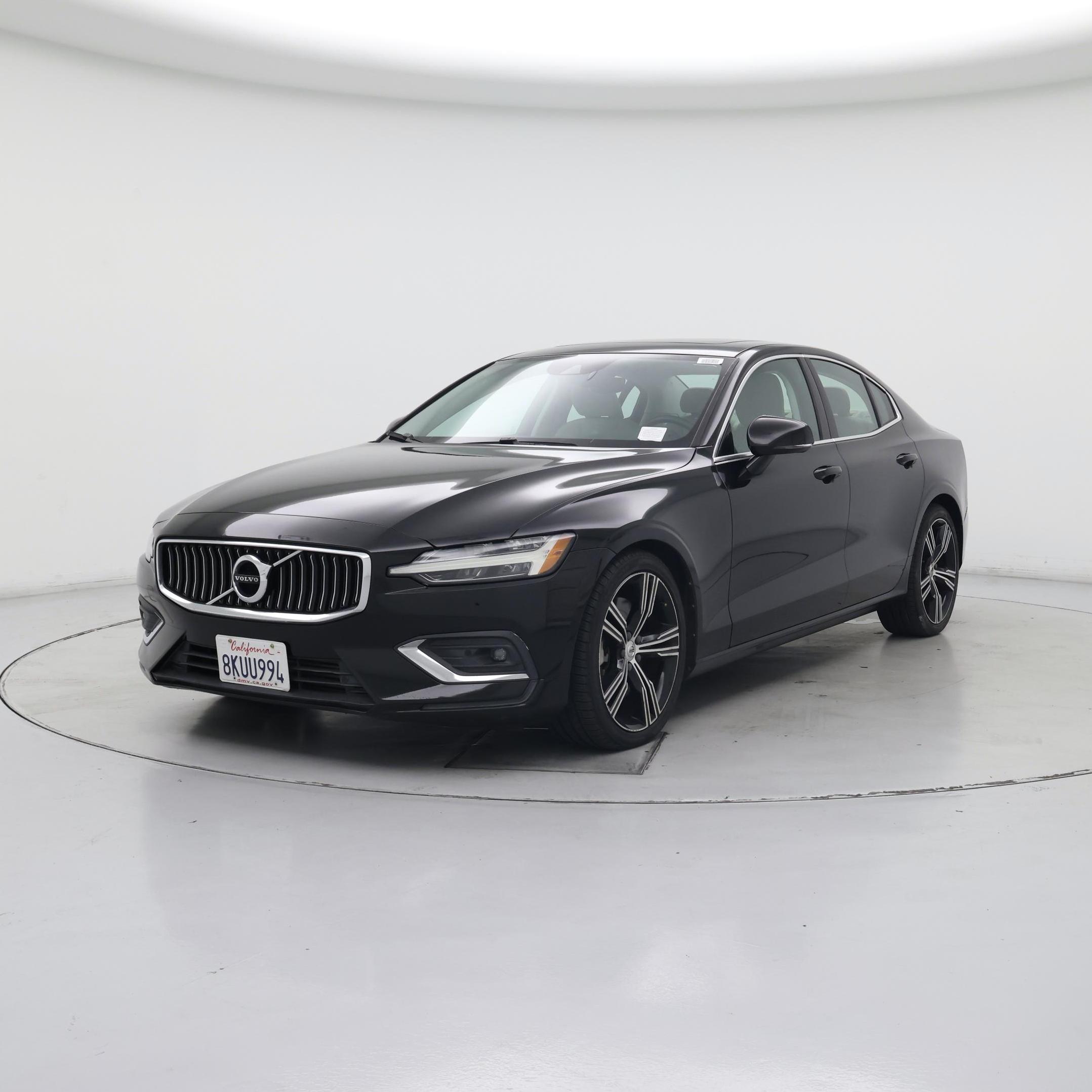 Thumbnail: 2019 Volvo S60 - 4