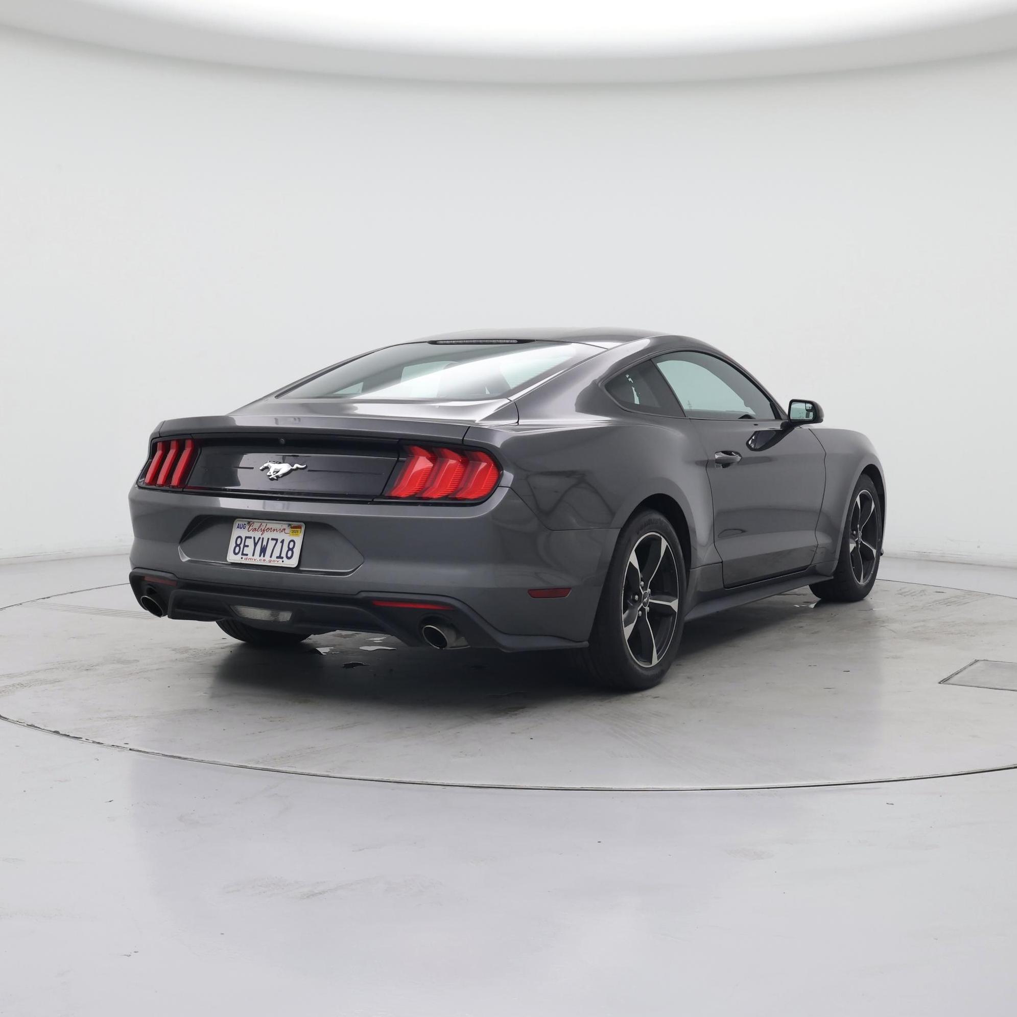 Thumbnail: 2018 Ford Mustang - 8