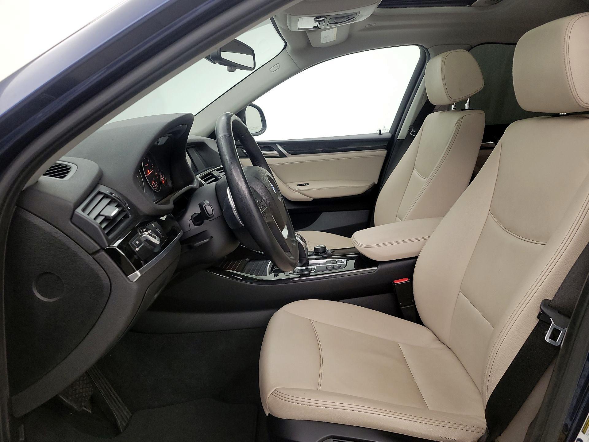Thumbnail: 2016 BMW X4 - 11