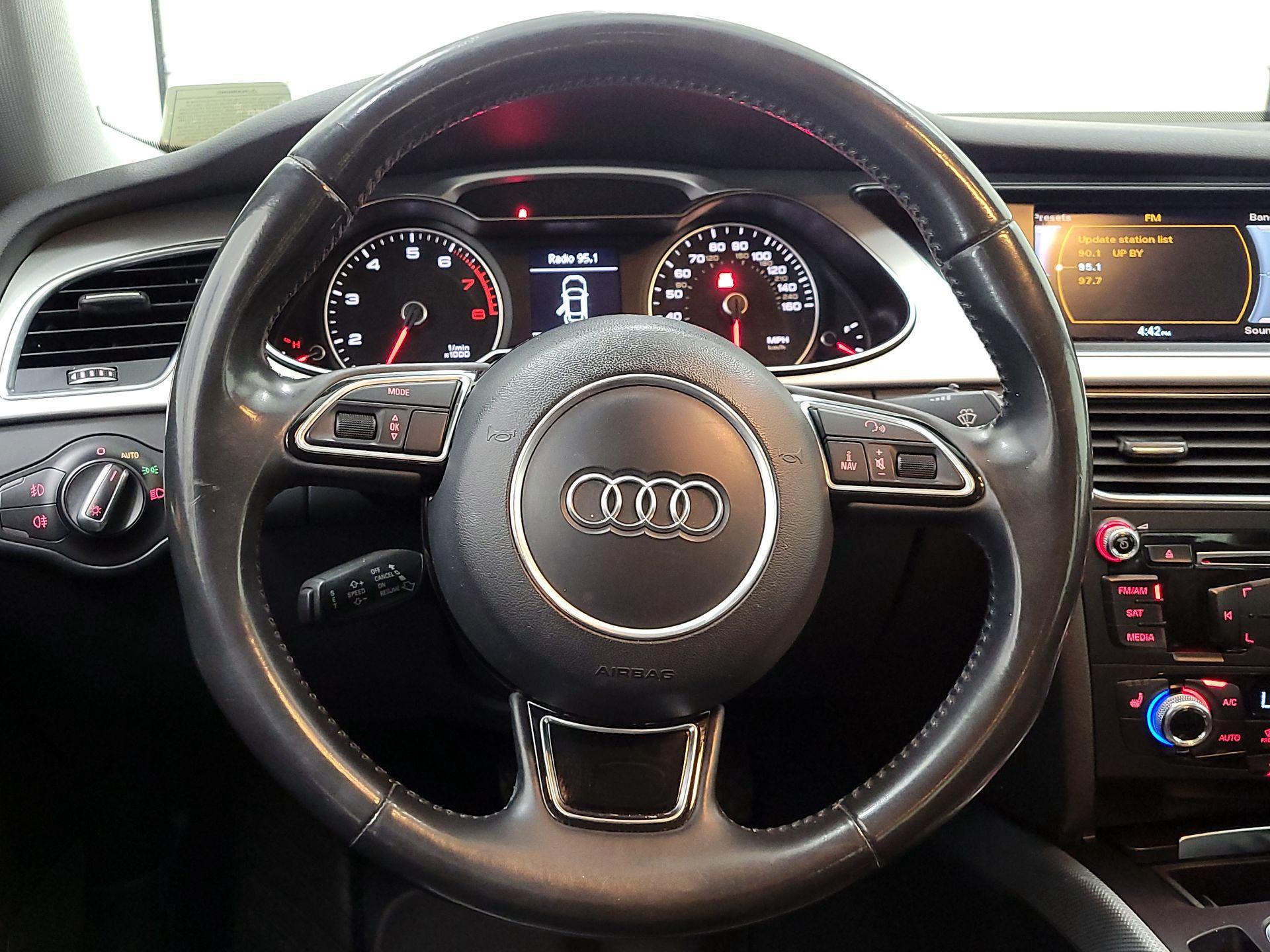 Thumbnail: 2016 Audi A4 - 10