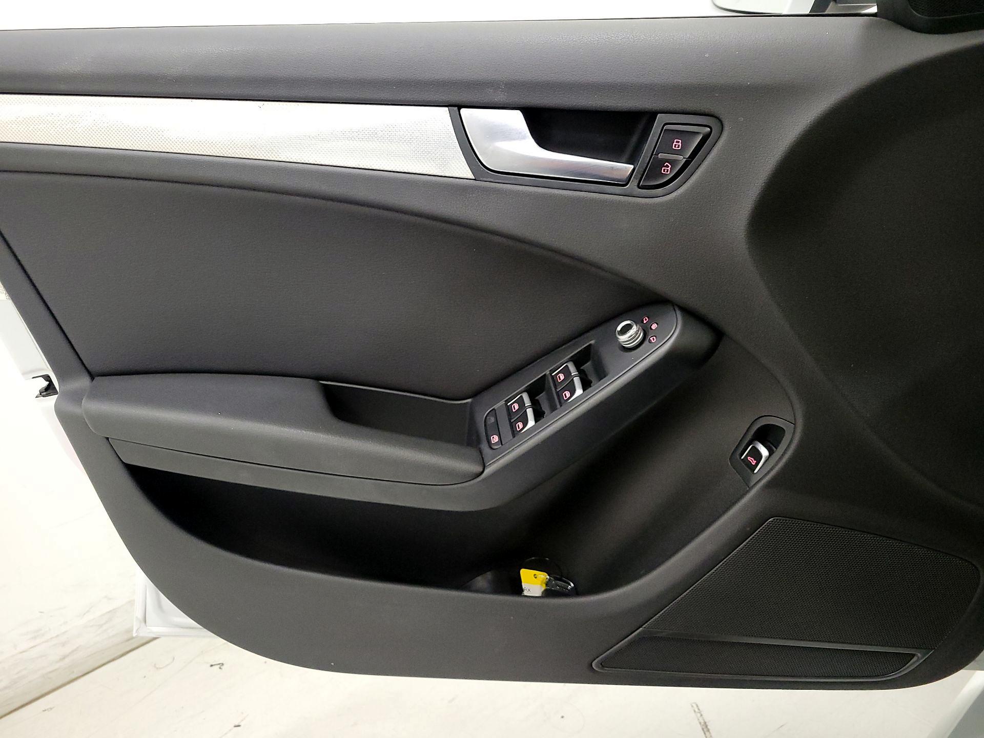 Thumbnail: 2016 Audi A4 - 12
