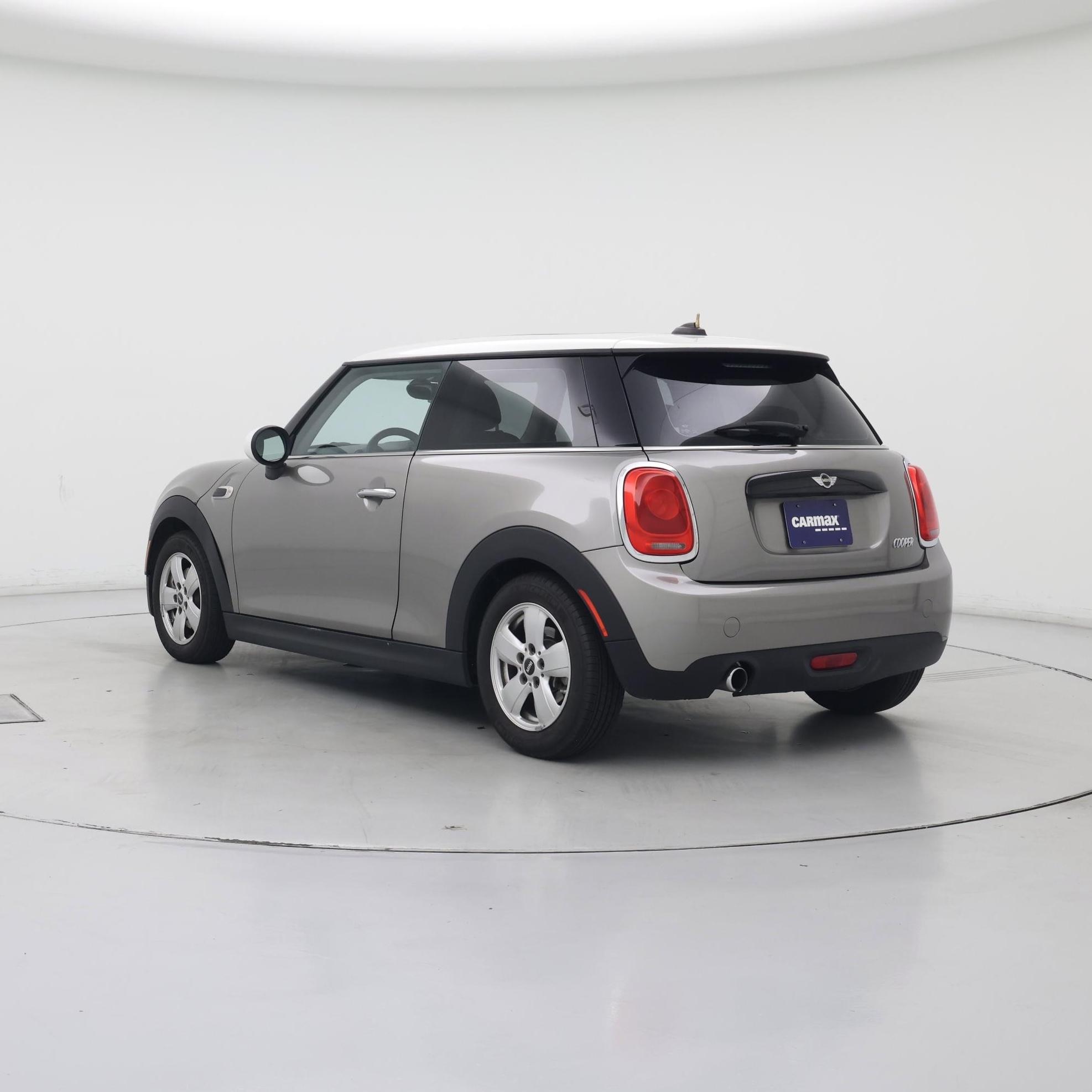 Thumbnail: 2017 MINI Cooper Hardtop - 2