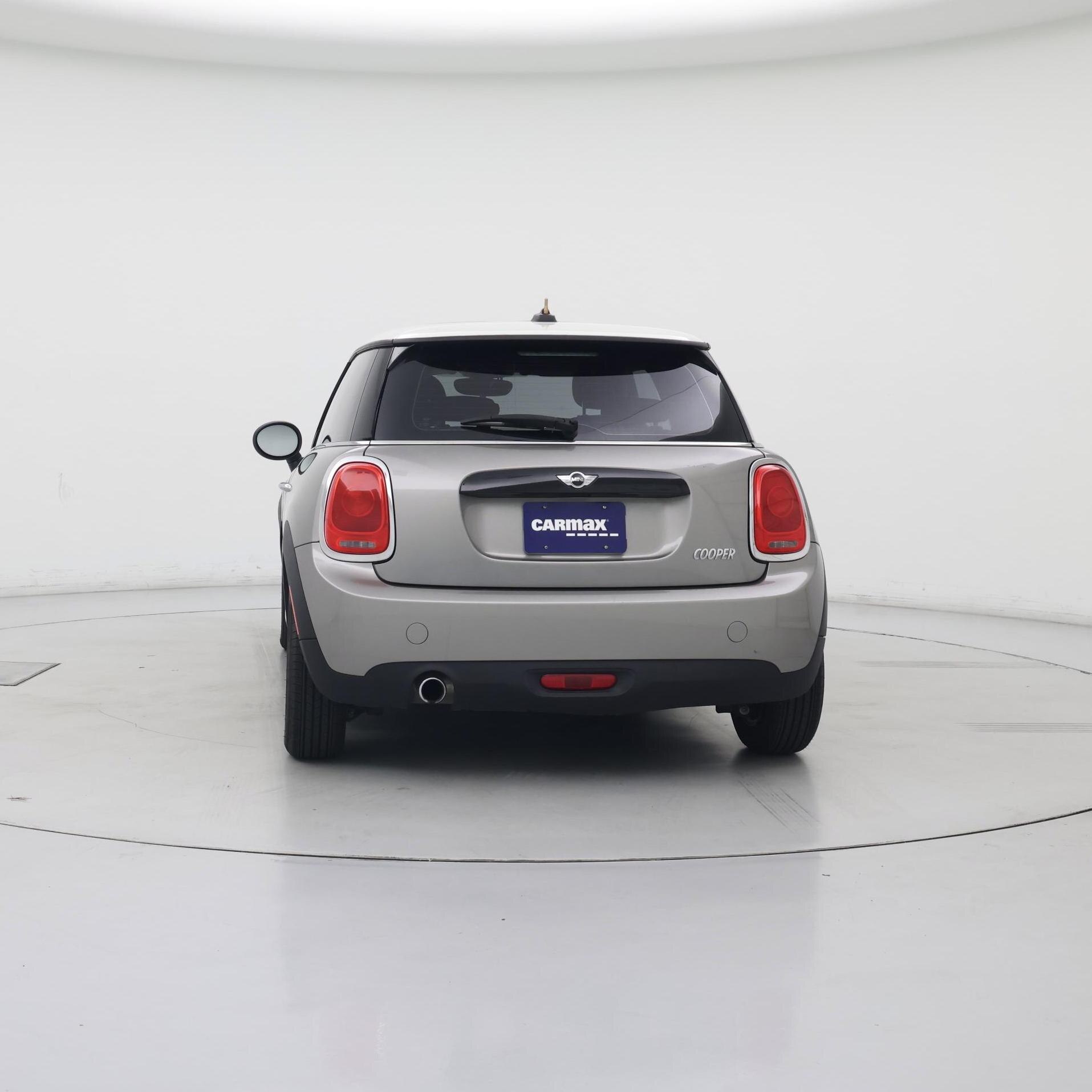 Thumbnail: 2017 MINI Cooper Hardtop - 6