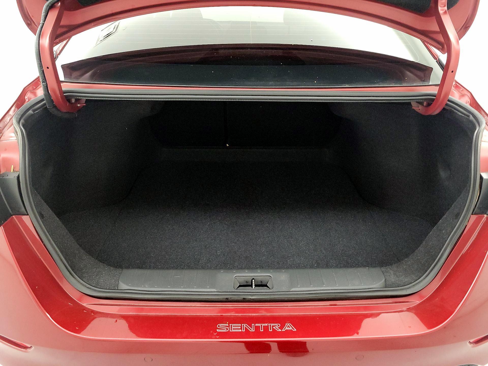 Thumbnail: 2022 Nissan Sentra - 20