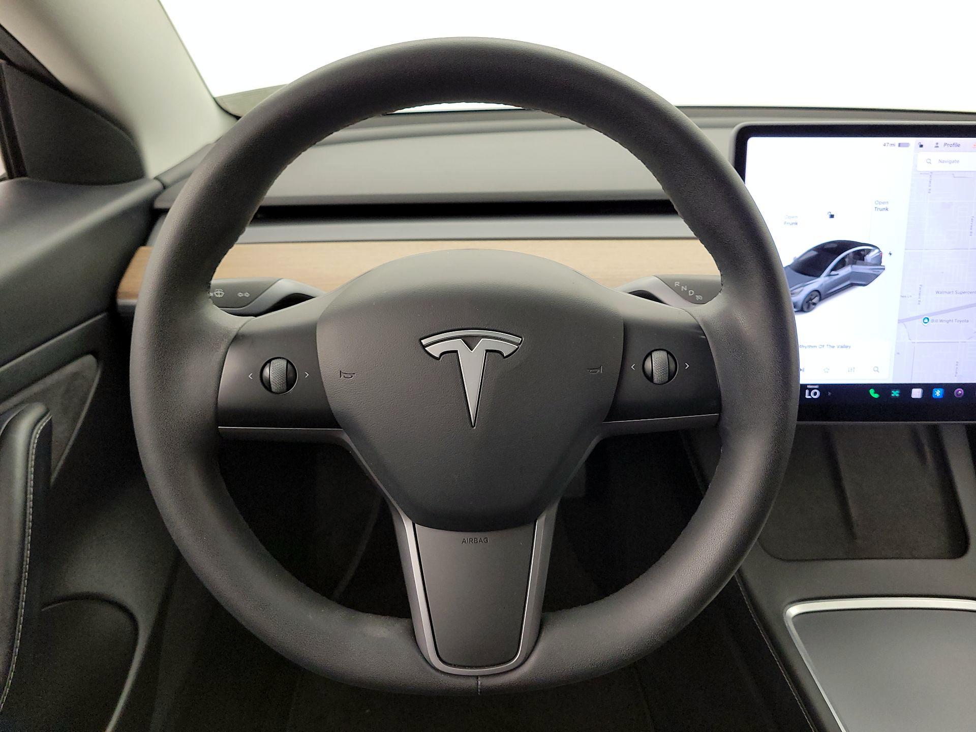 Thumbnail: 2021 Tesla Model 3 - 10