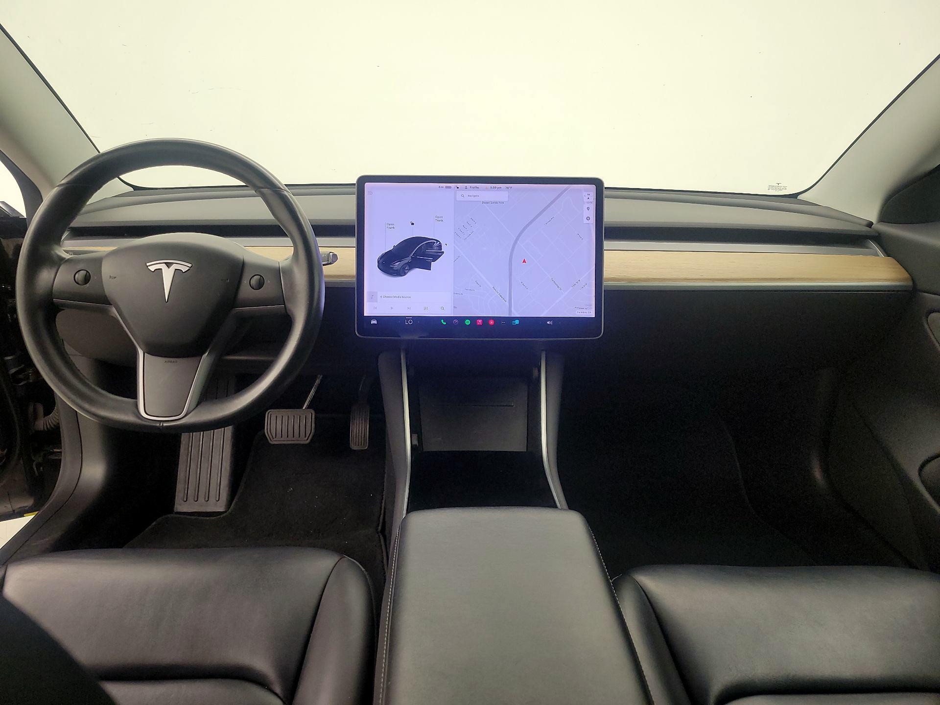 Thumbnail: 2019 Tesla Model 3 - 9