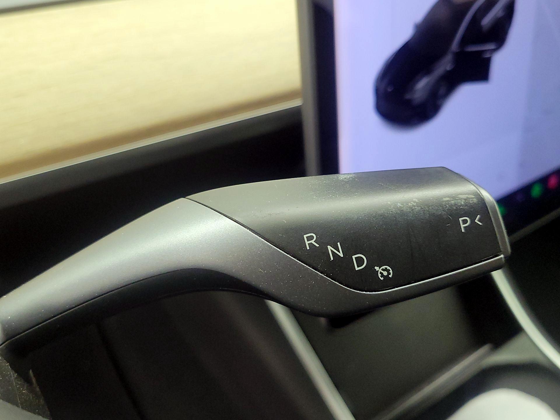 Thumbnail: 2019 Tesla Model 3 - 17