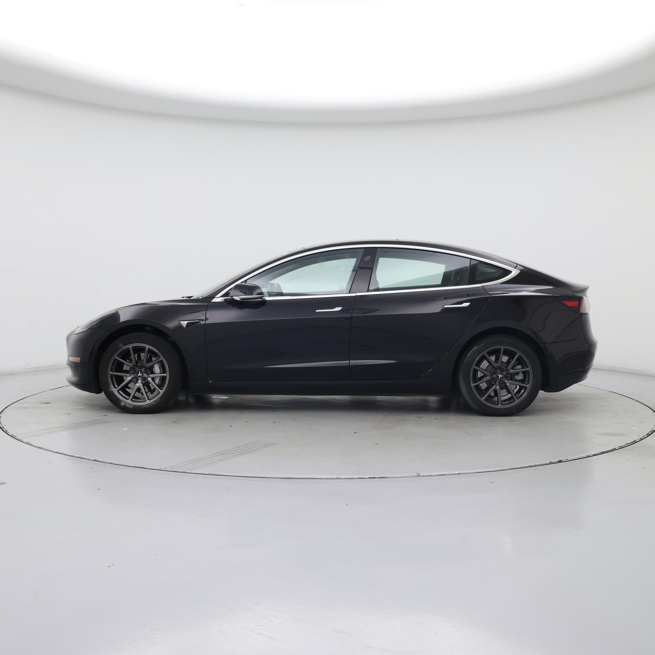 Thumbnail: 2019 Tesla Model 3 - 3