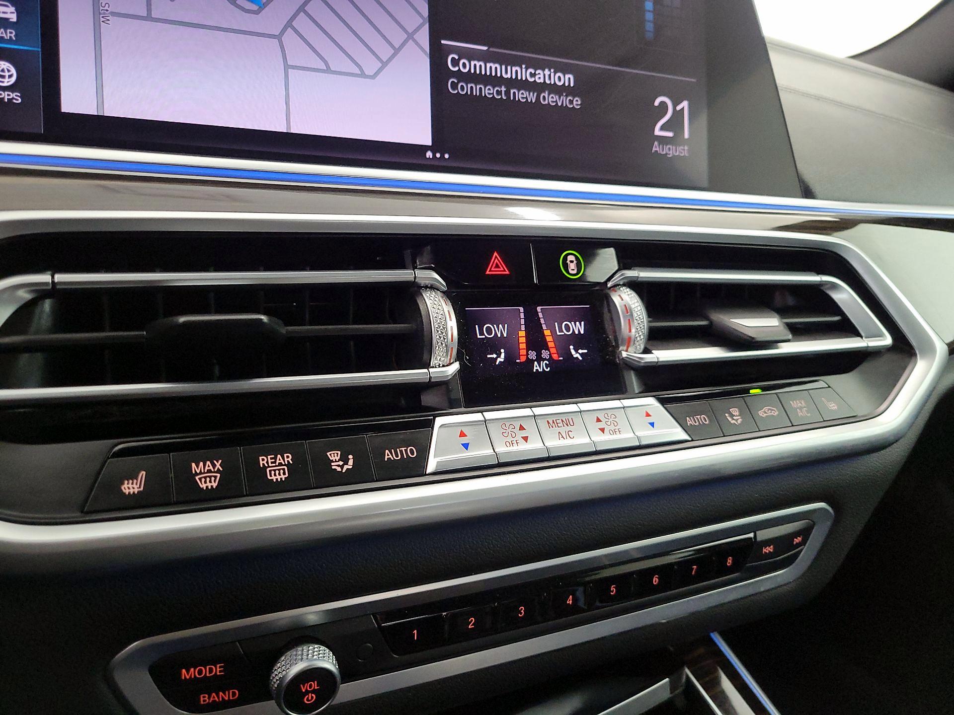 Thumbnail: 2021 BMW X5 - 16
