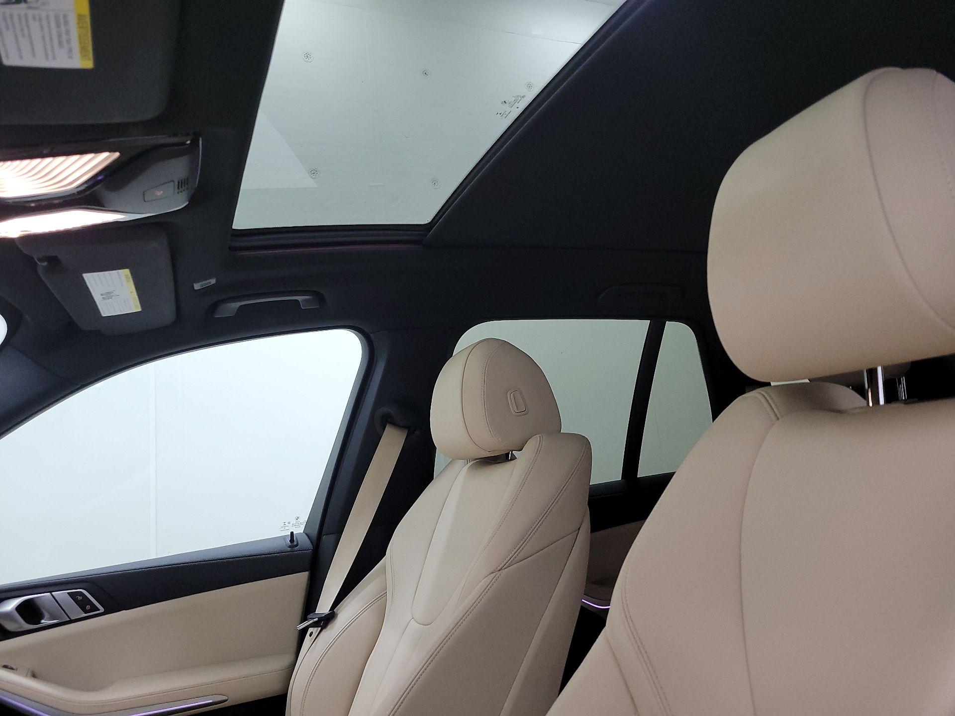 Thumbnail: 2020 BMW X5 - 20