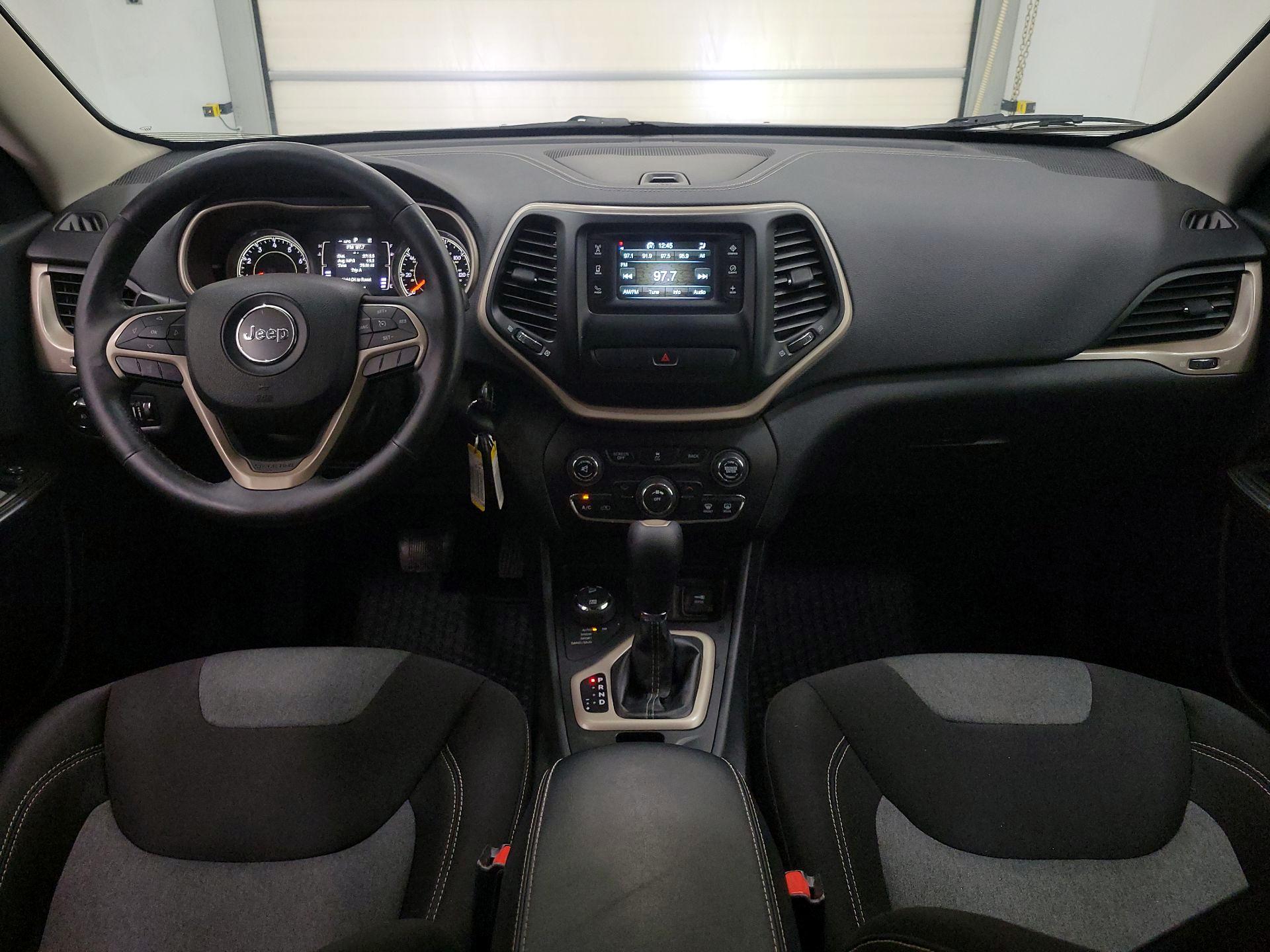 Thumbnail: 2014 Jeep Cherokee - 9