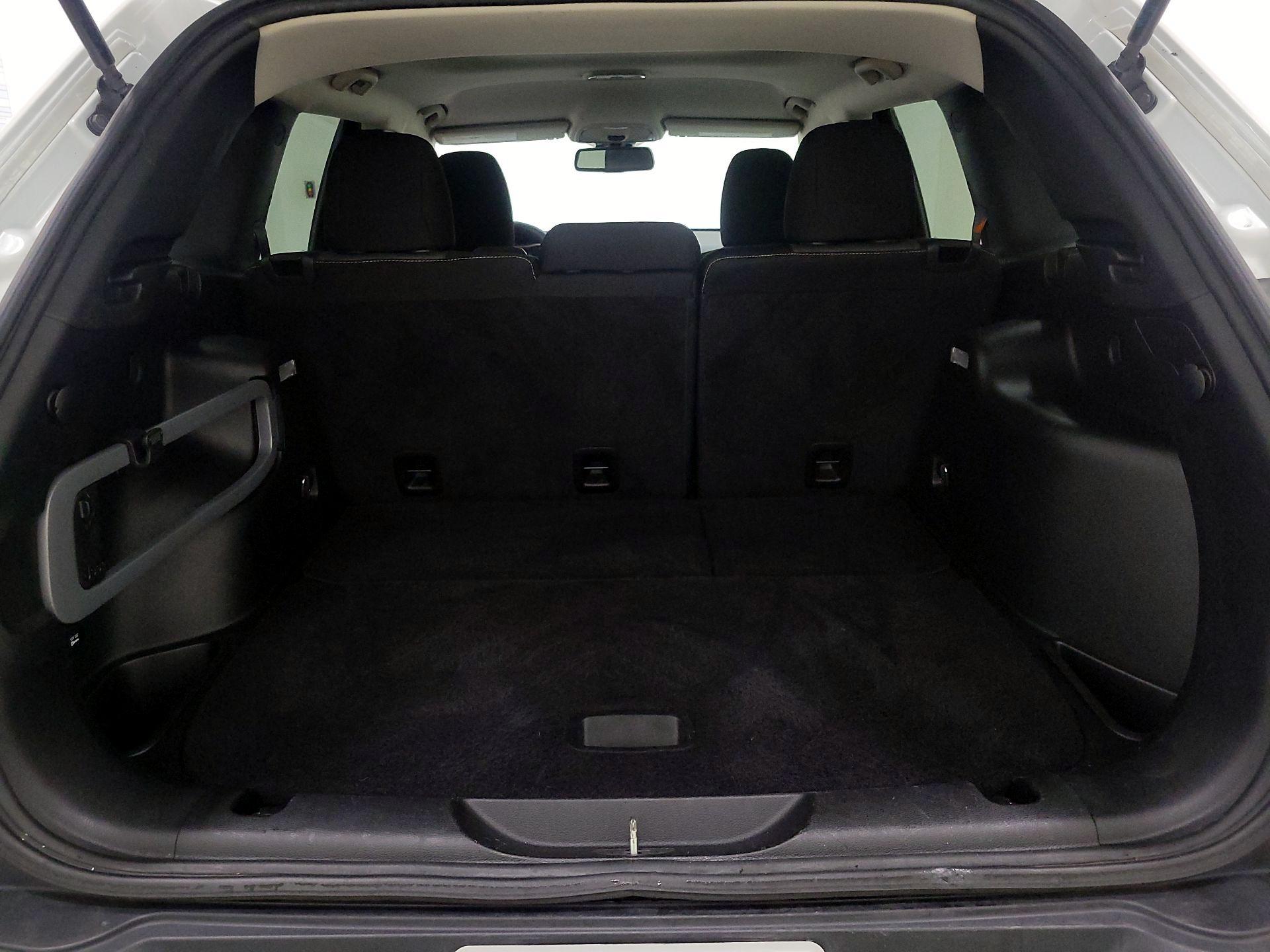 Thumbnail: 2014 Jeep Cherokee - 19