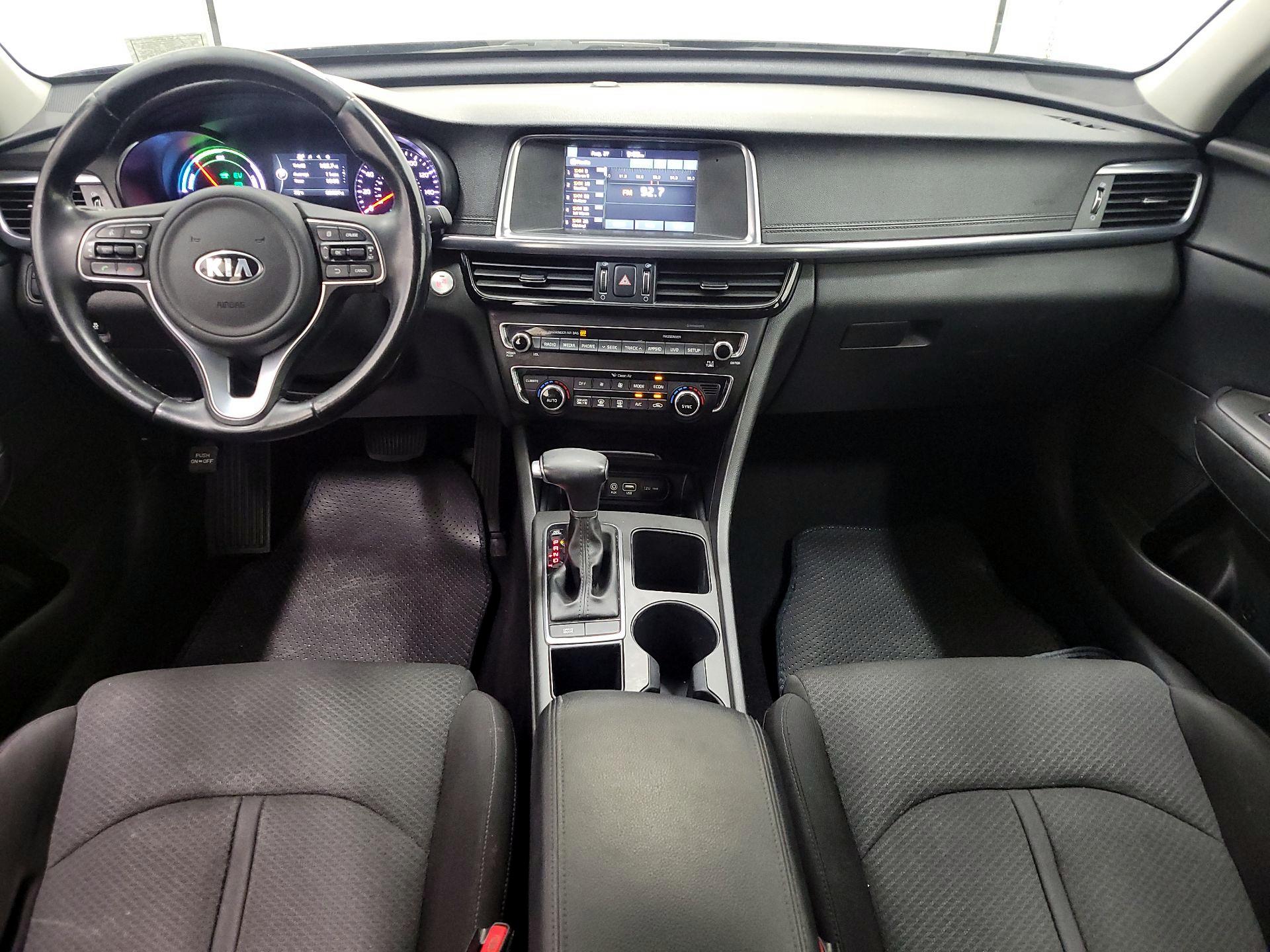 Thumbnail: 2017 Kia Optima - 9