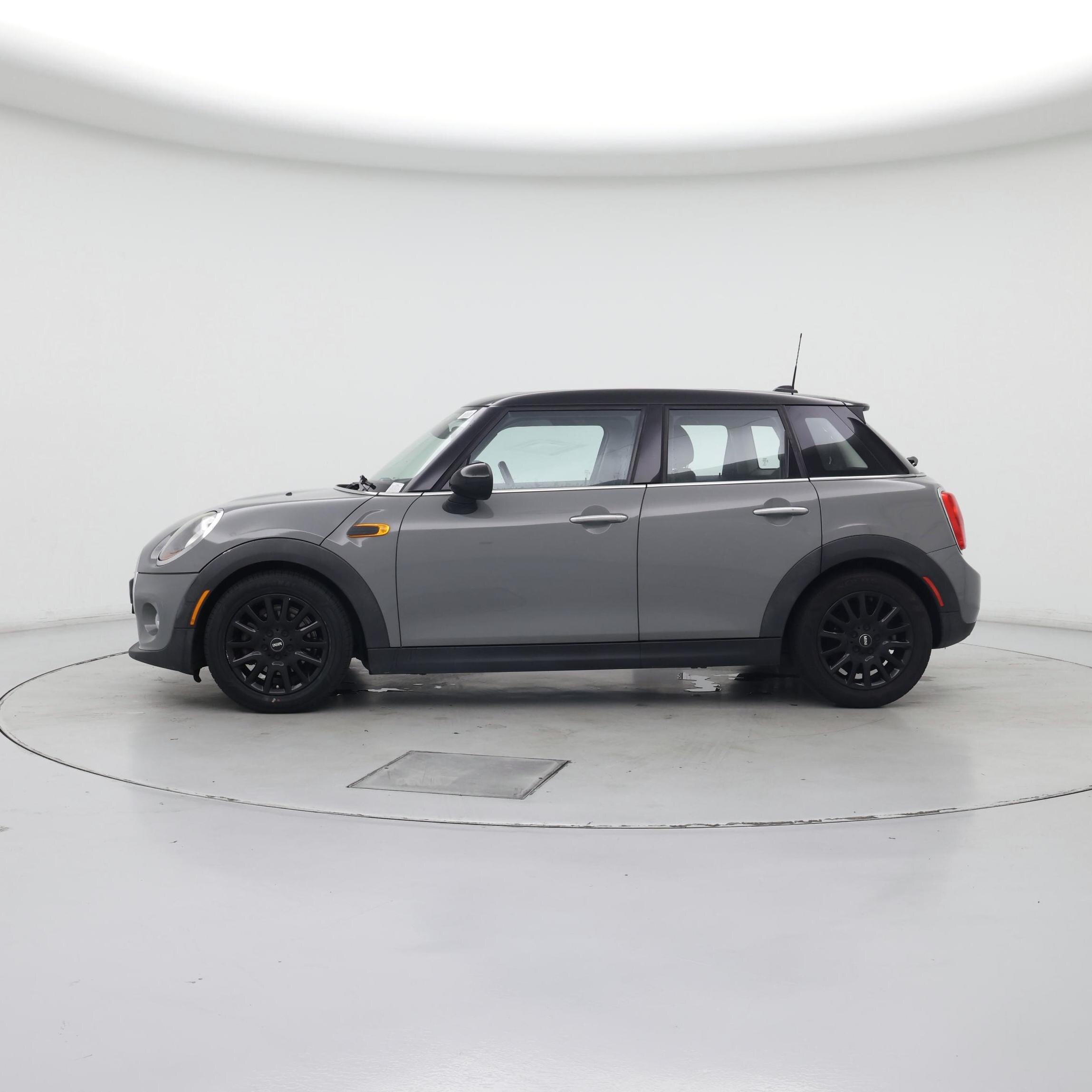 Thumbnail: 2015 MINI Cooper Hardtop - 3