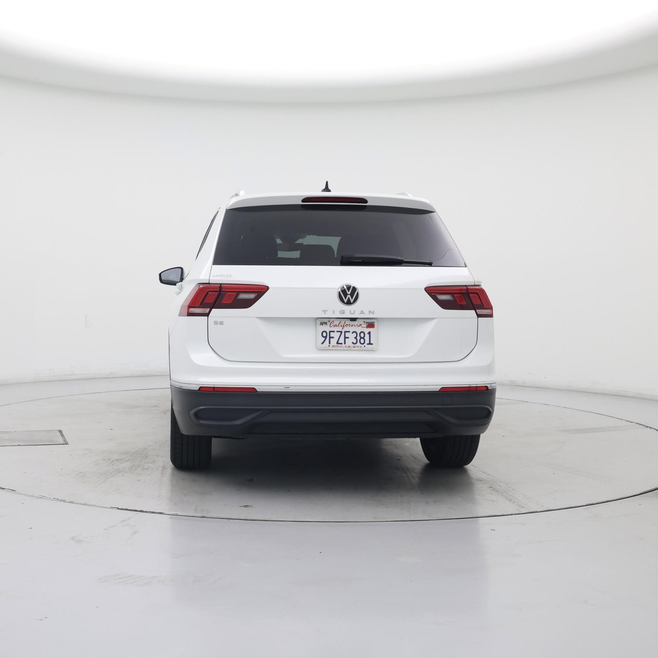 Thumbnail: 2023 Volkswagen Tiguan - 6