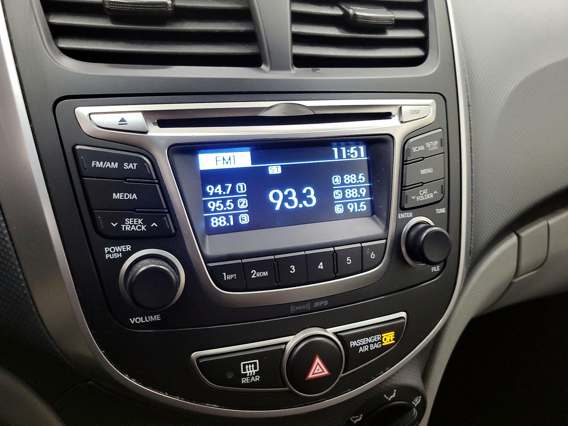 Thumbnail: 2017 Hyundai Accent - 14