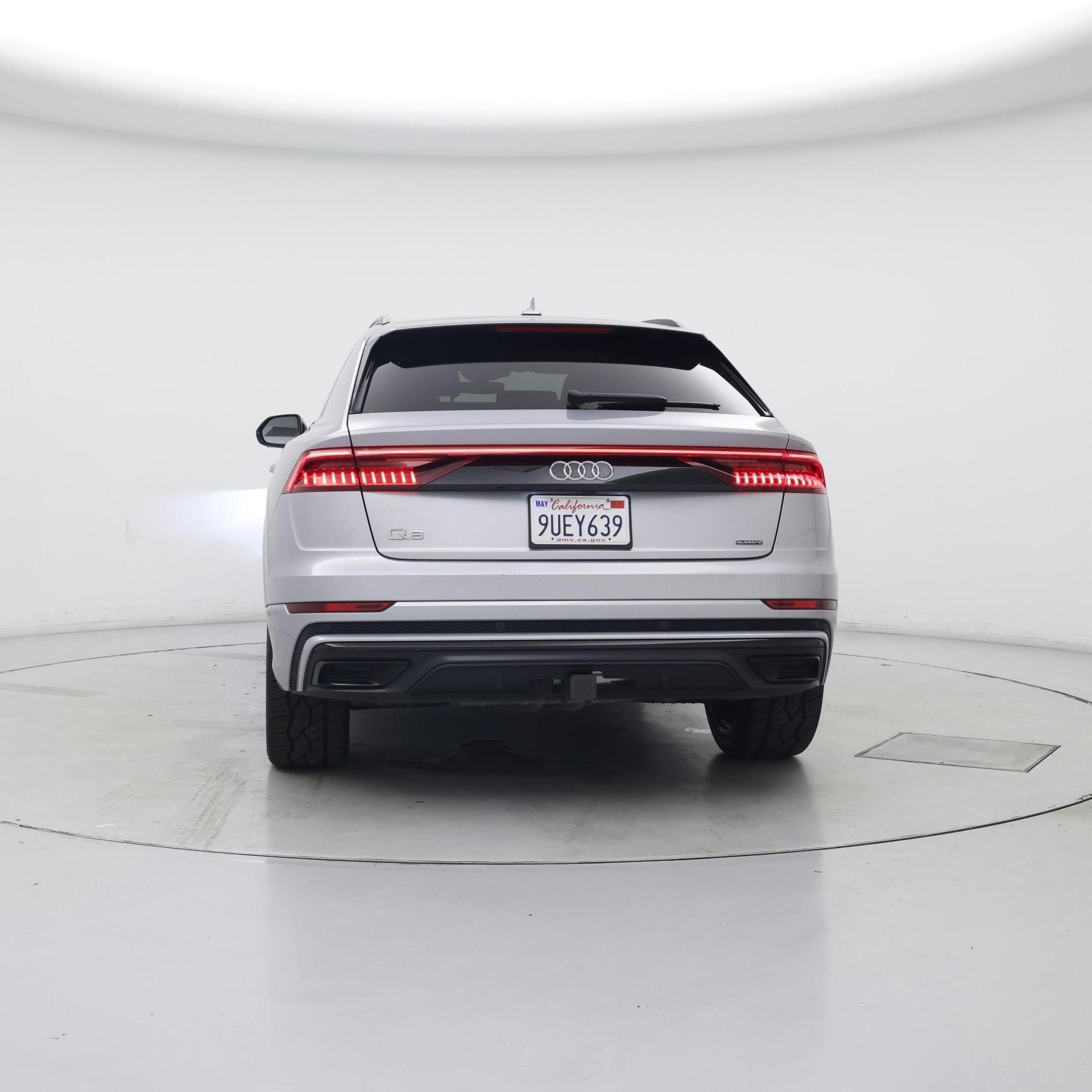 Thumbnail: 2021 Audi Q8 - 6