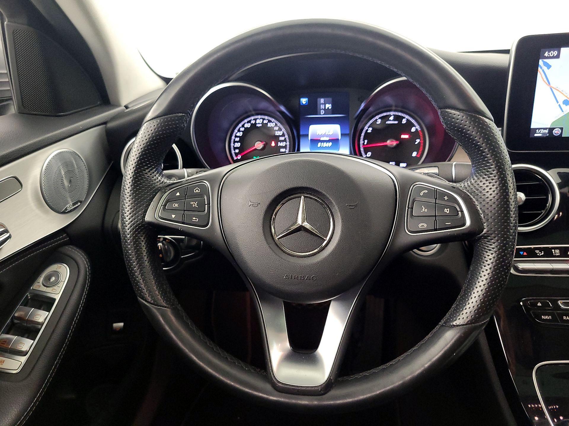 Thumbnail: 2016 Mercedes-Benz C-Class - 10