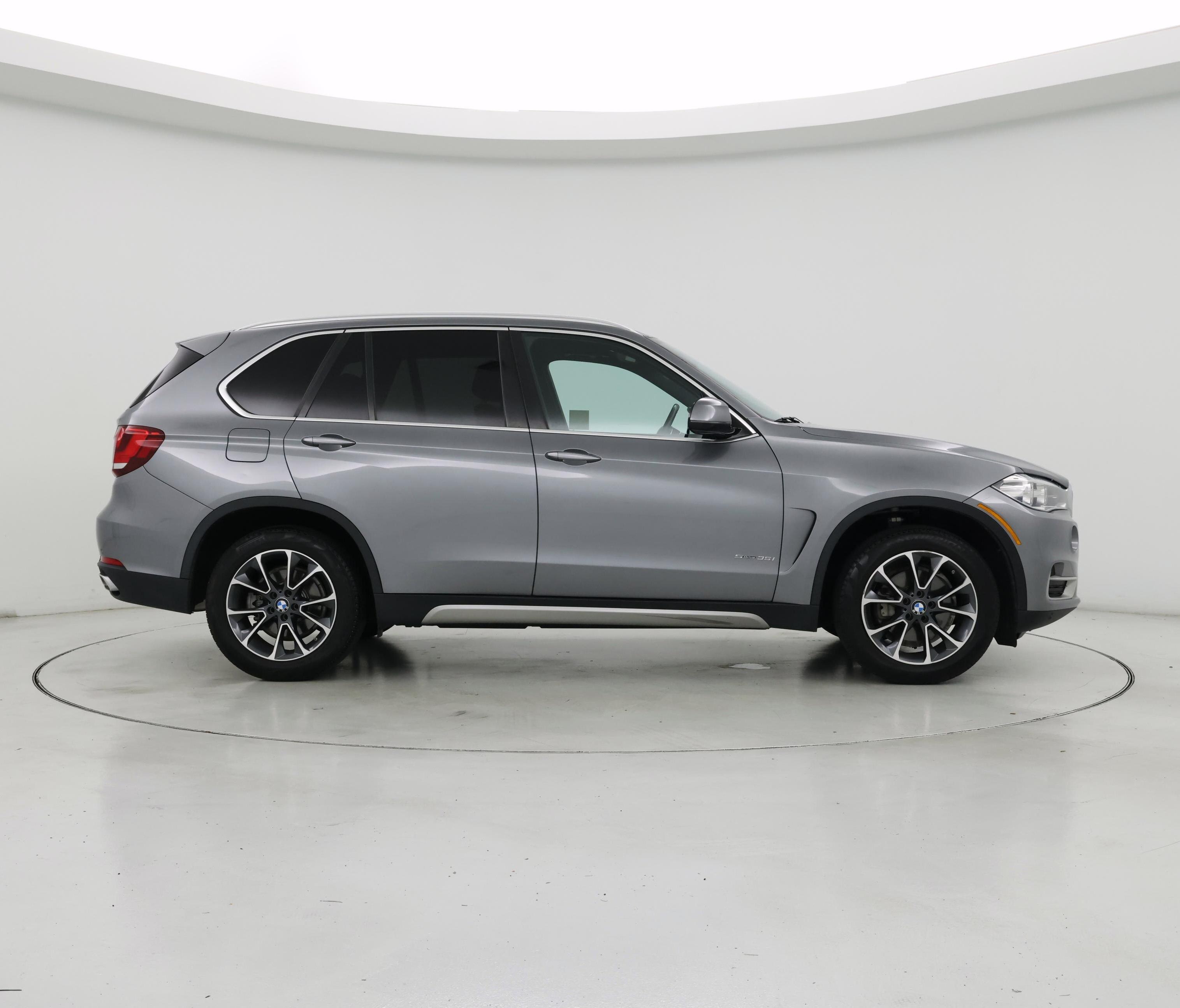 Thumbnail: 2018 BMW X5 - 7