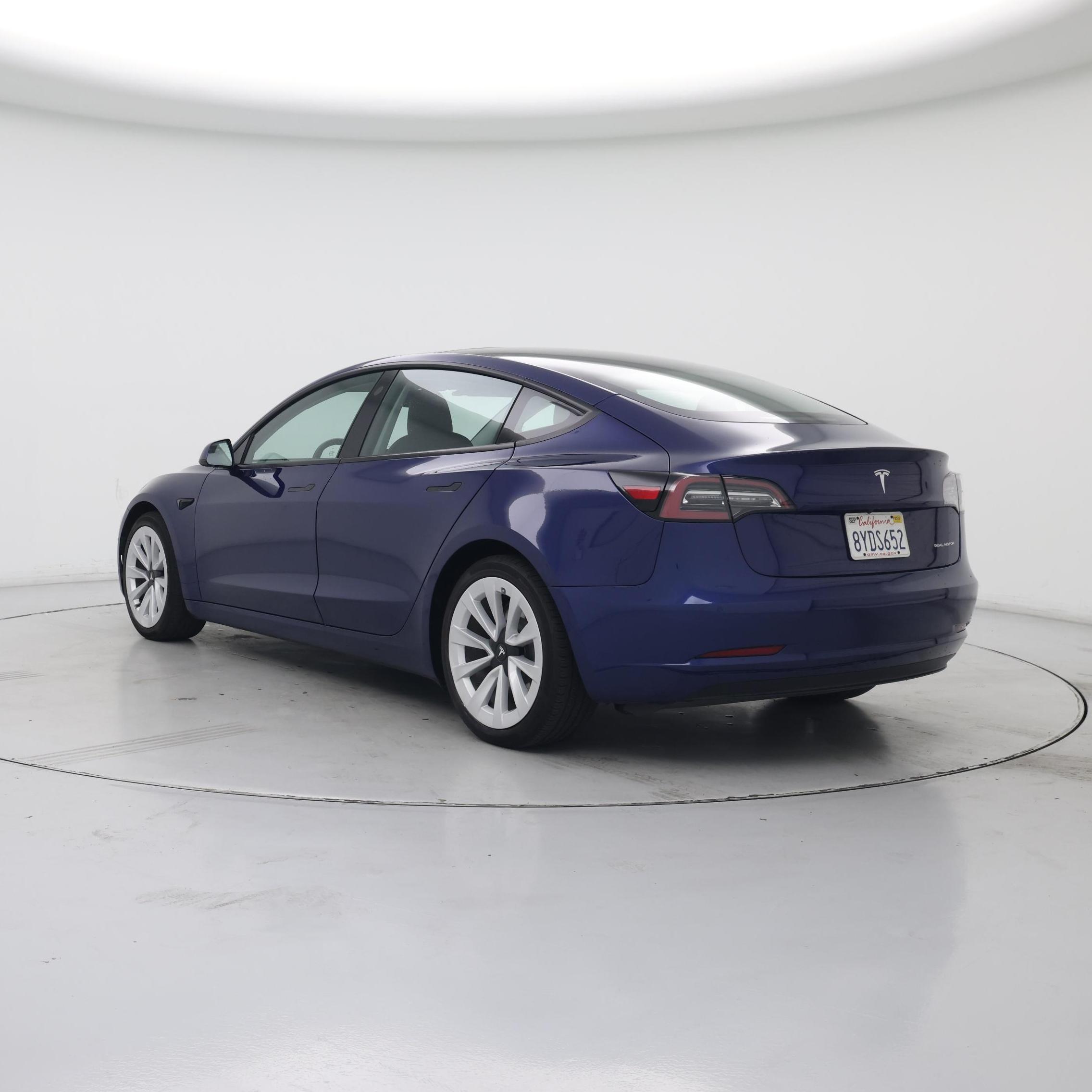 Thumbnail: 2021 Tesla Model 3 - 2