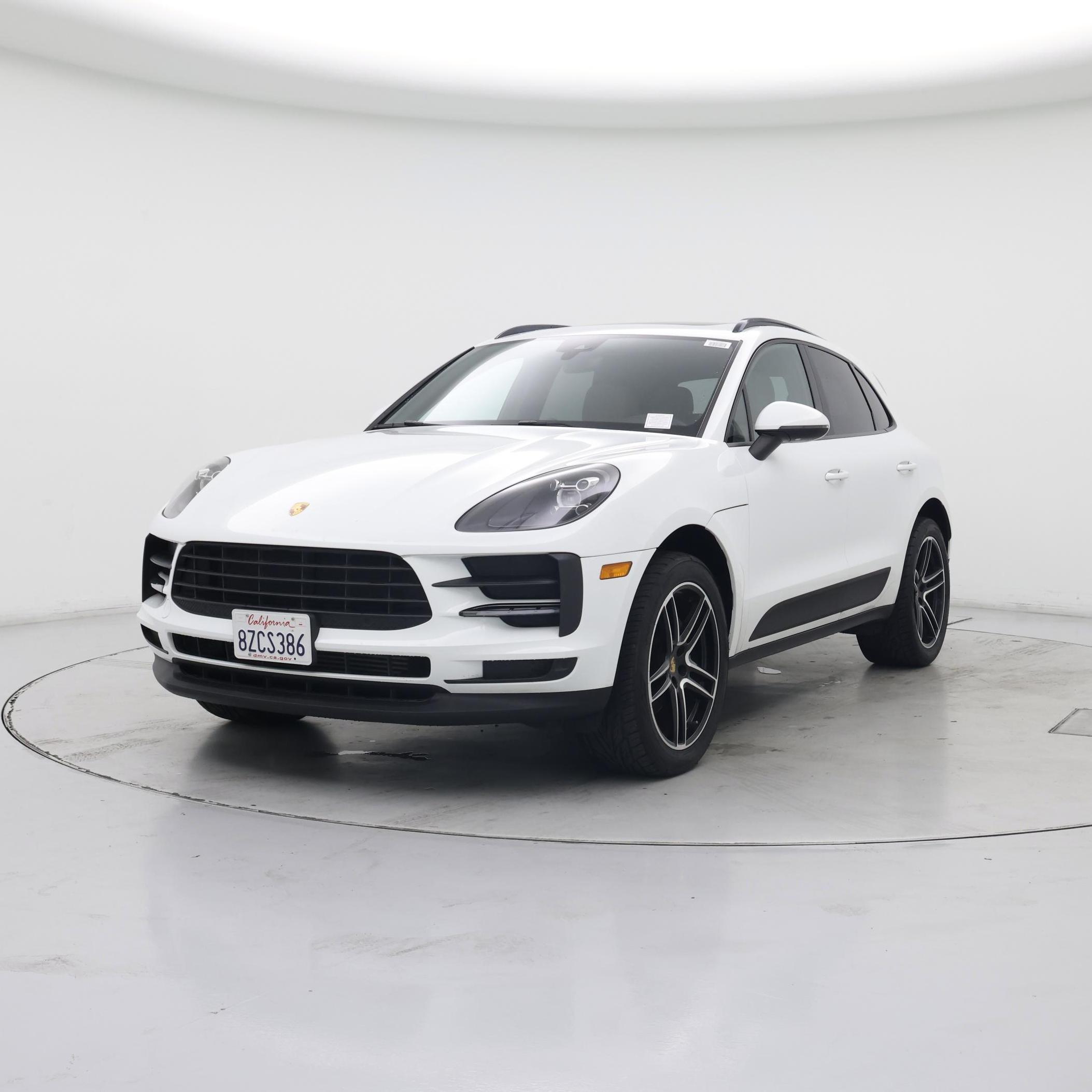 Thumbnail: 2020 Porsche Macan - 4