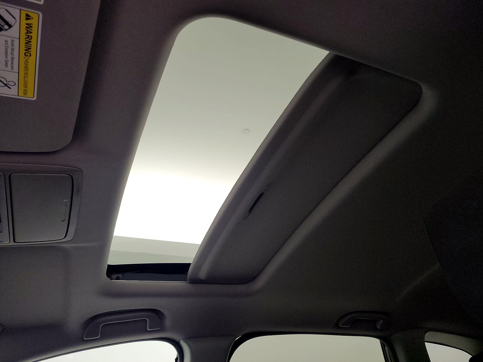 Thumbnail: 2019 Honda CR-V - 19