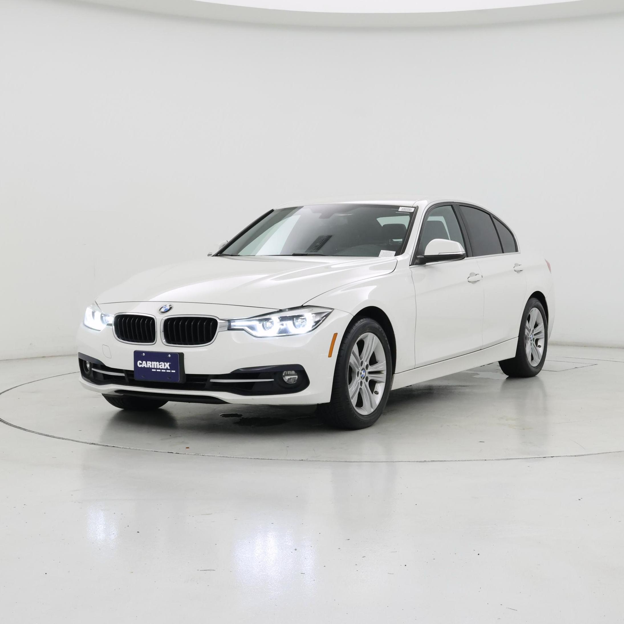 Thumbnail: 2018 BMW 3 Series - 4