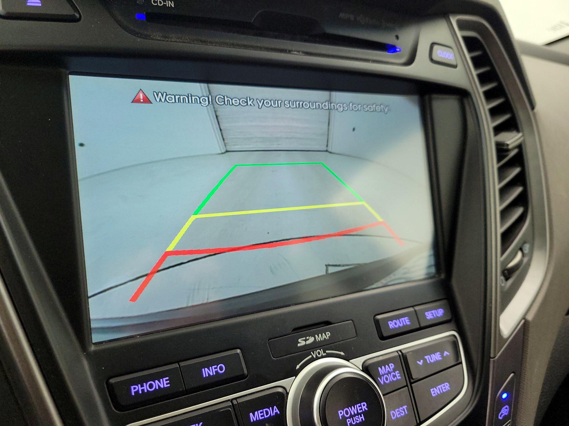 Thumbnail: 2016 Hyundai Santa Fe - 15