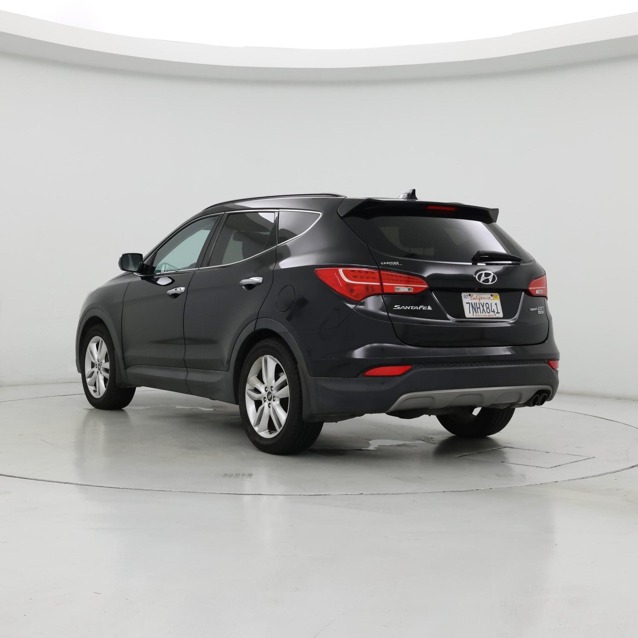 Thumbnail: 2016 Hyundai Santa Fe - 2