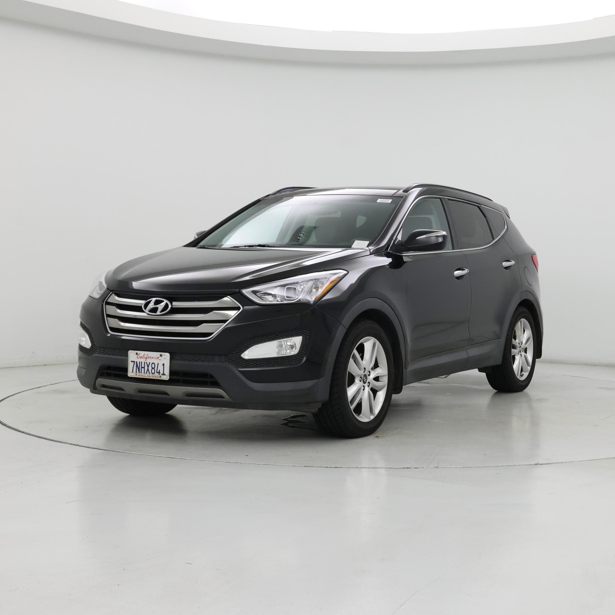 Thumbnail: 2016 Hyundai Santa Fe - 4