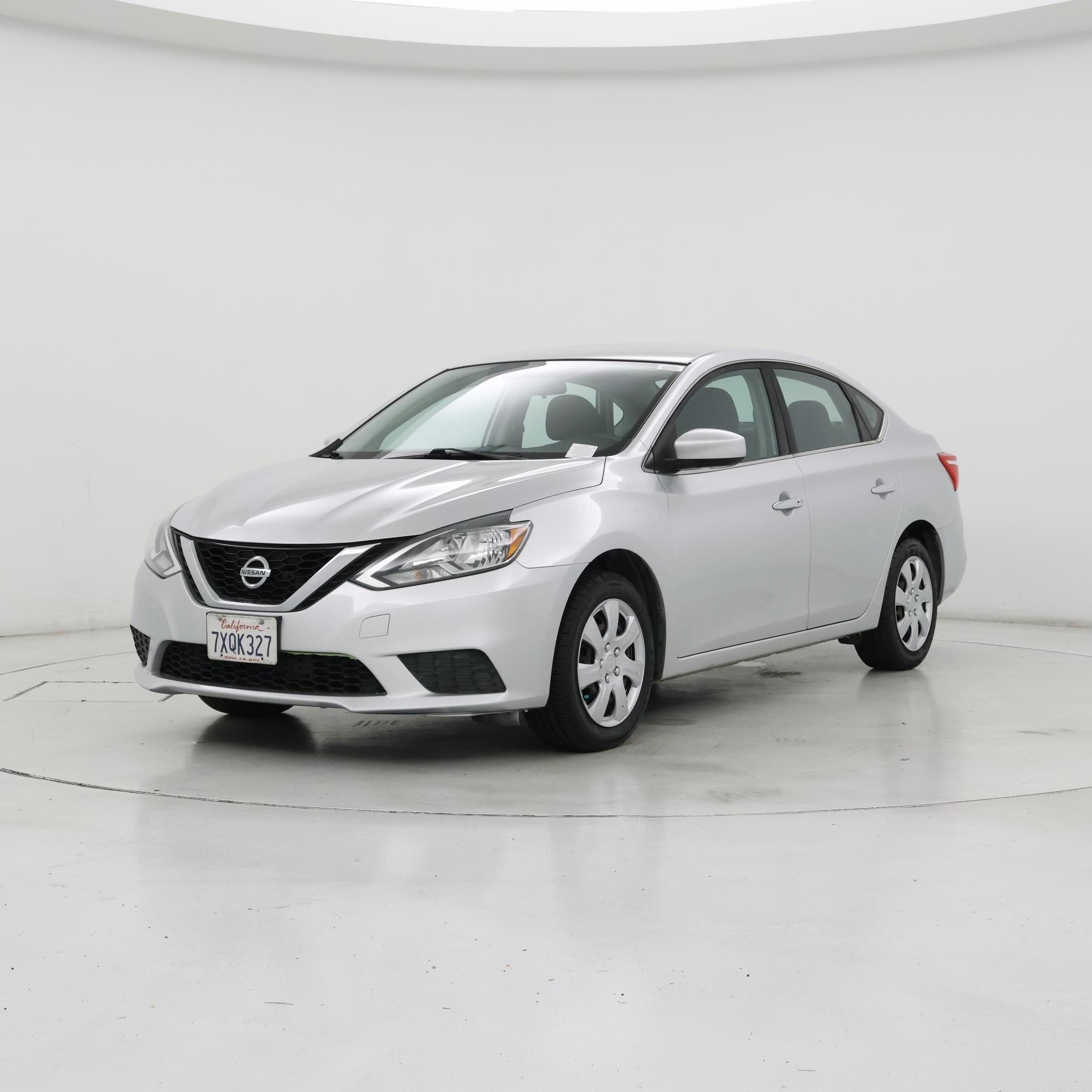 Thumbnail: 2017 Nissan Sentra - 4