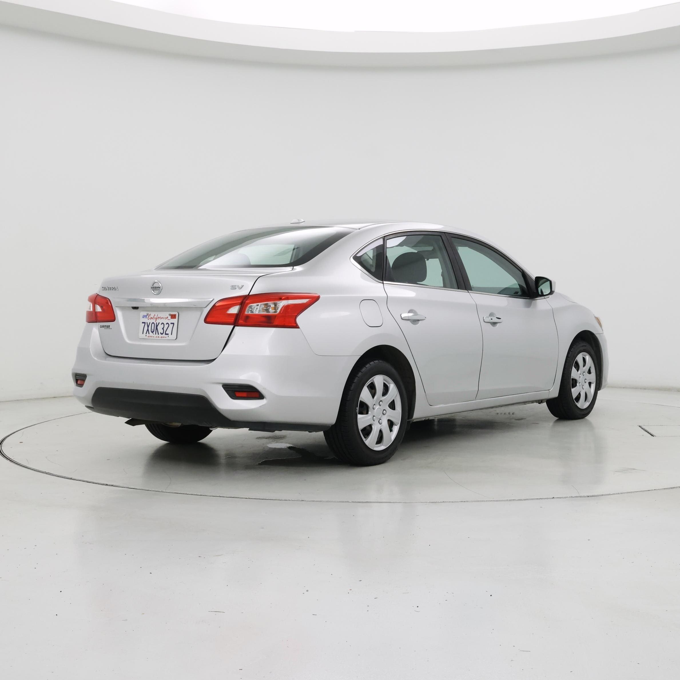 Thumbnail: 2017 Nissan Sentra - 8